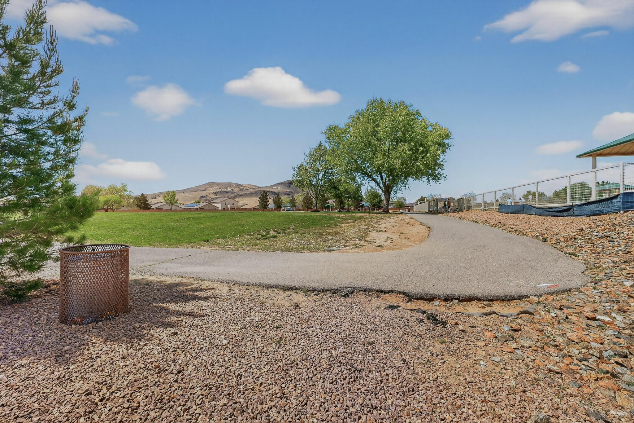 410 W Hicks Drive SW