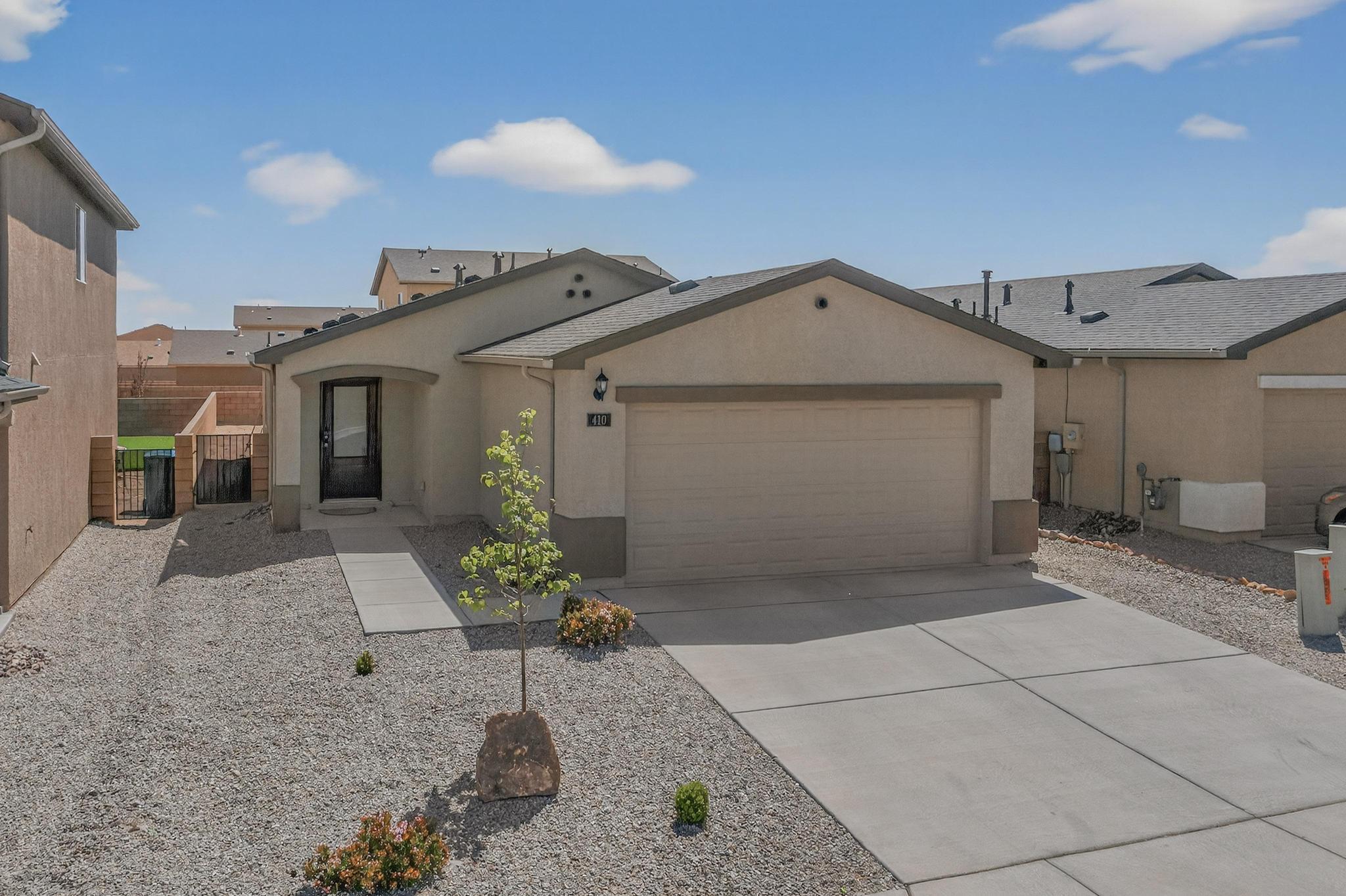 410 W Hicks Drive SW