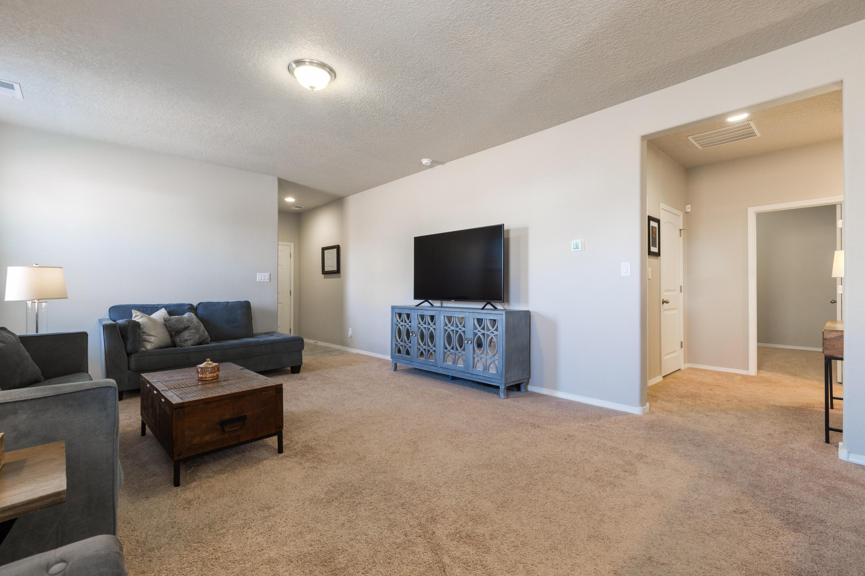 5917 Colfax Place NE