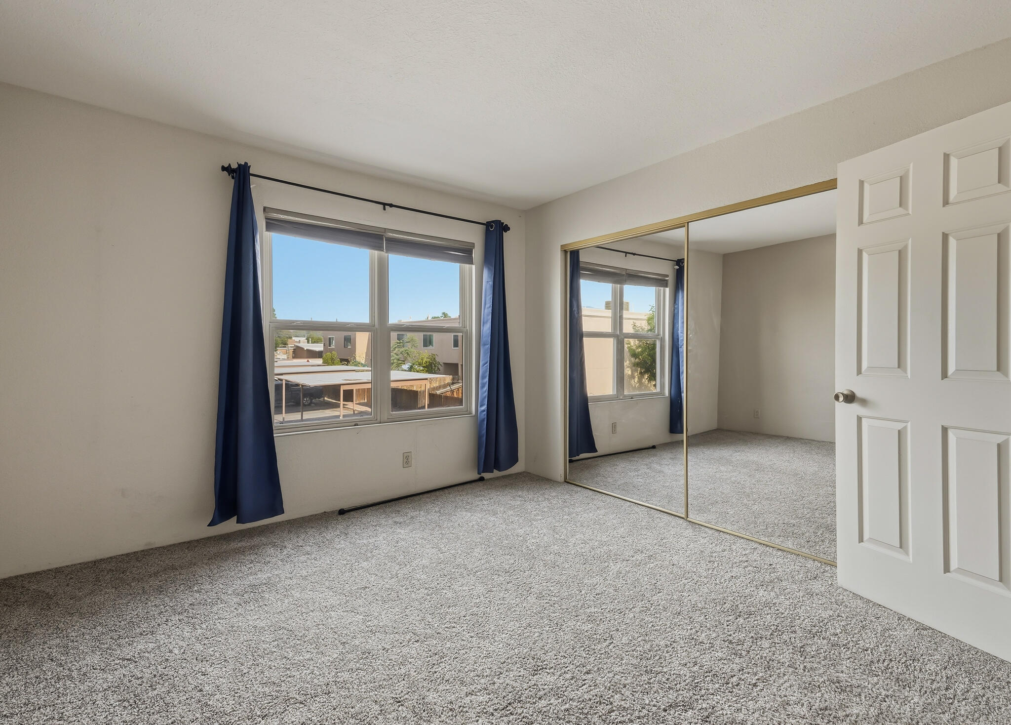 3301 Monroe Street NE UNIT J105