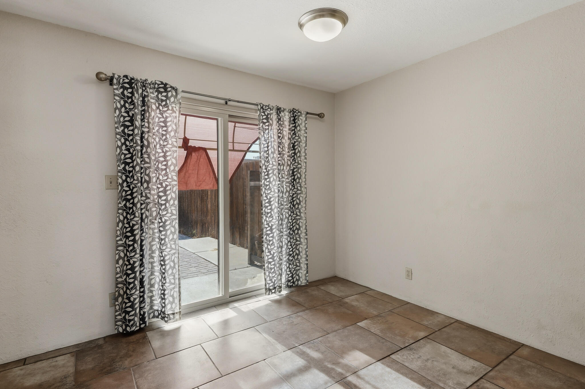 3301 Monroe Street NE UNIT J105