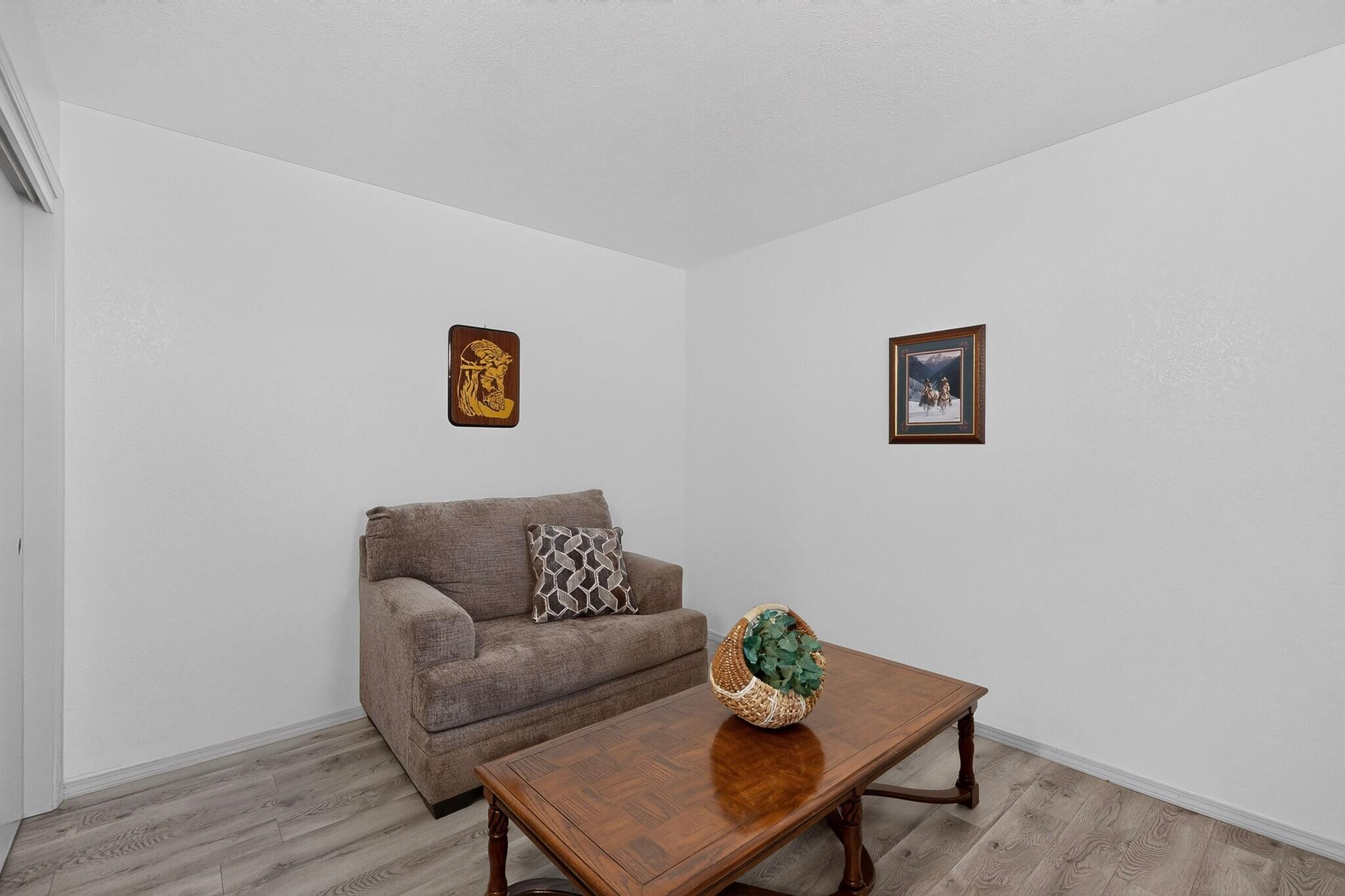 316 Palmer Park Drive NE
