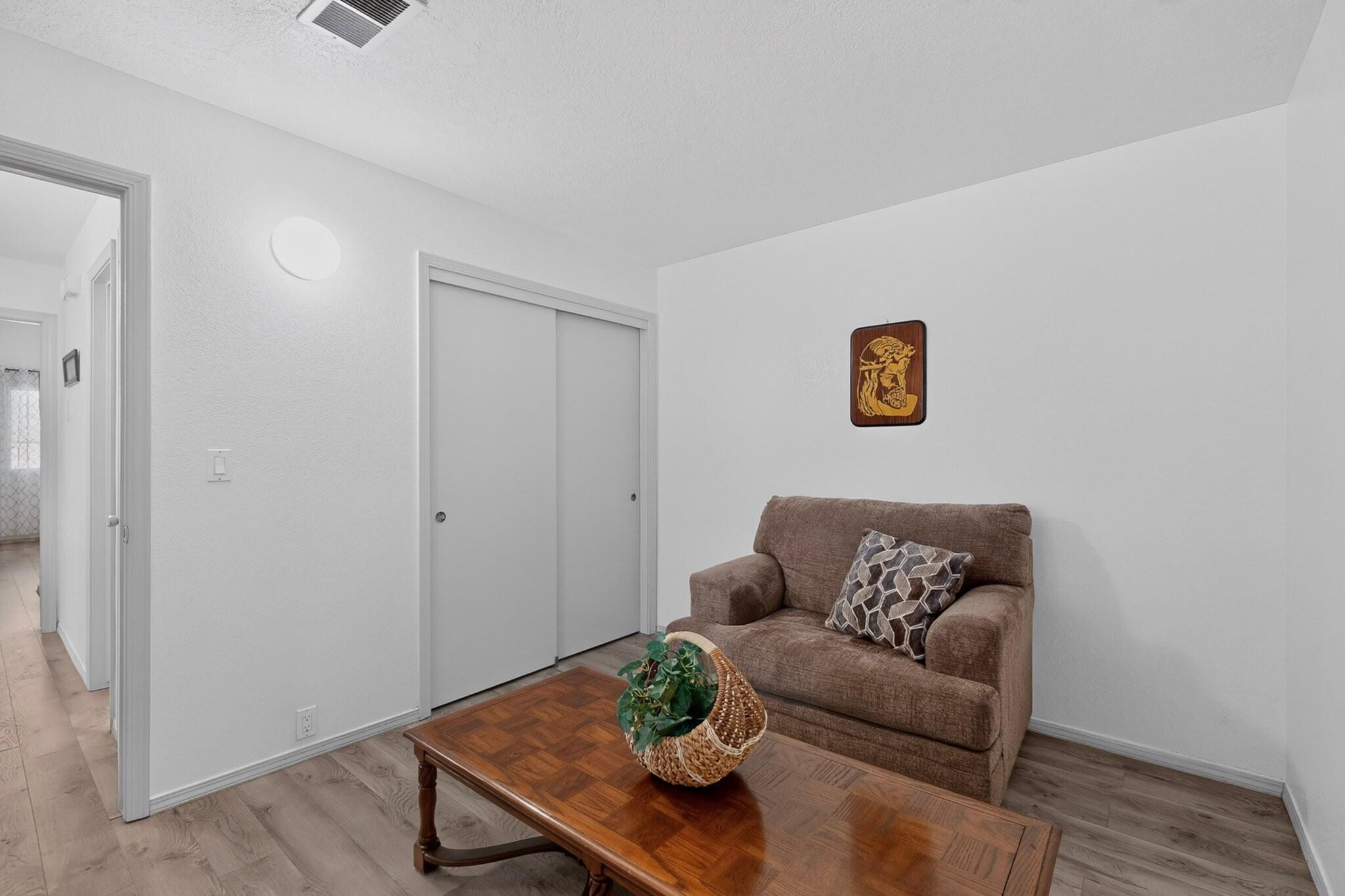 316 Palmer Park Drive NE