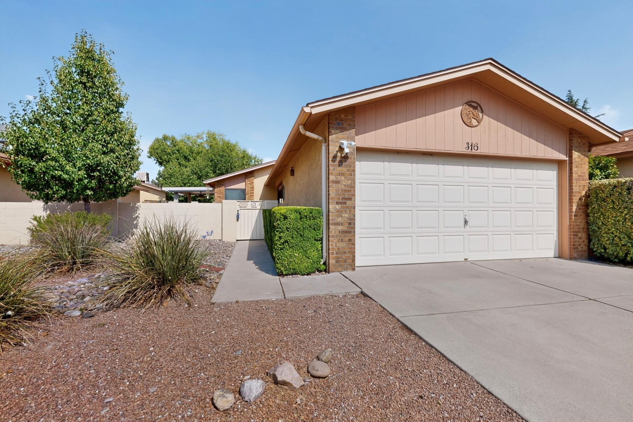 316 Palmer Park Drive NE
