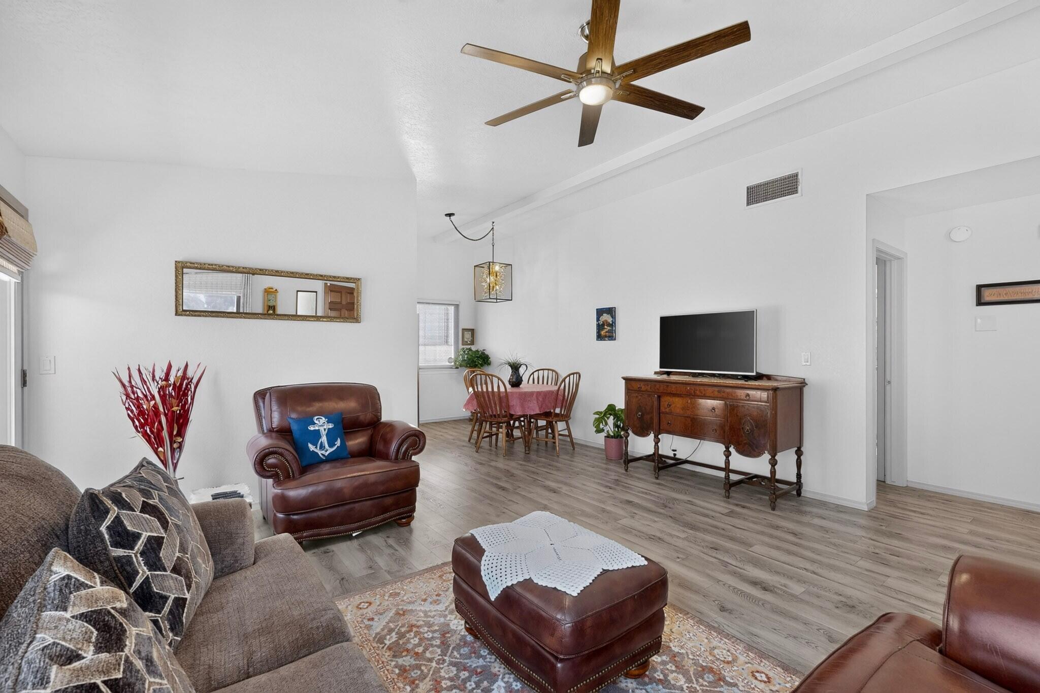 316 Palmer Park Drive NE