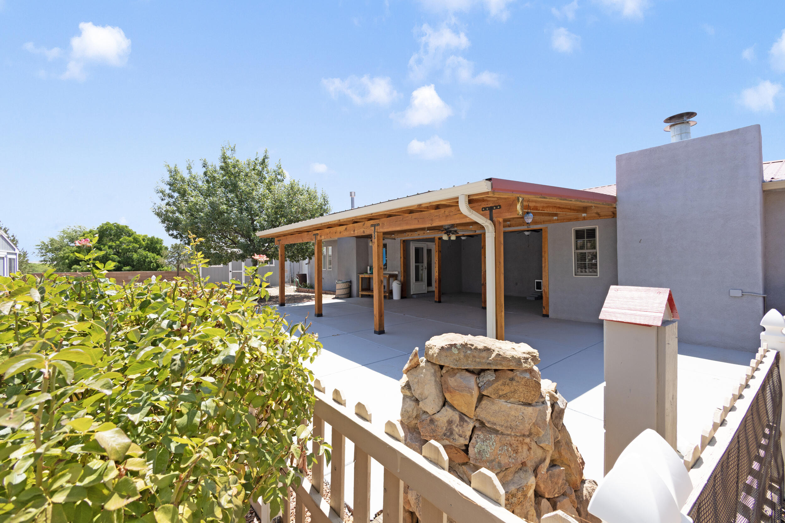 1400 Hillside Drive SW