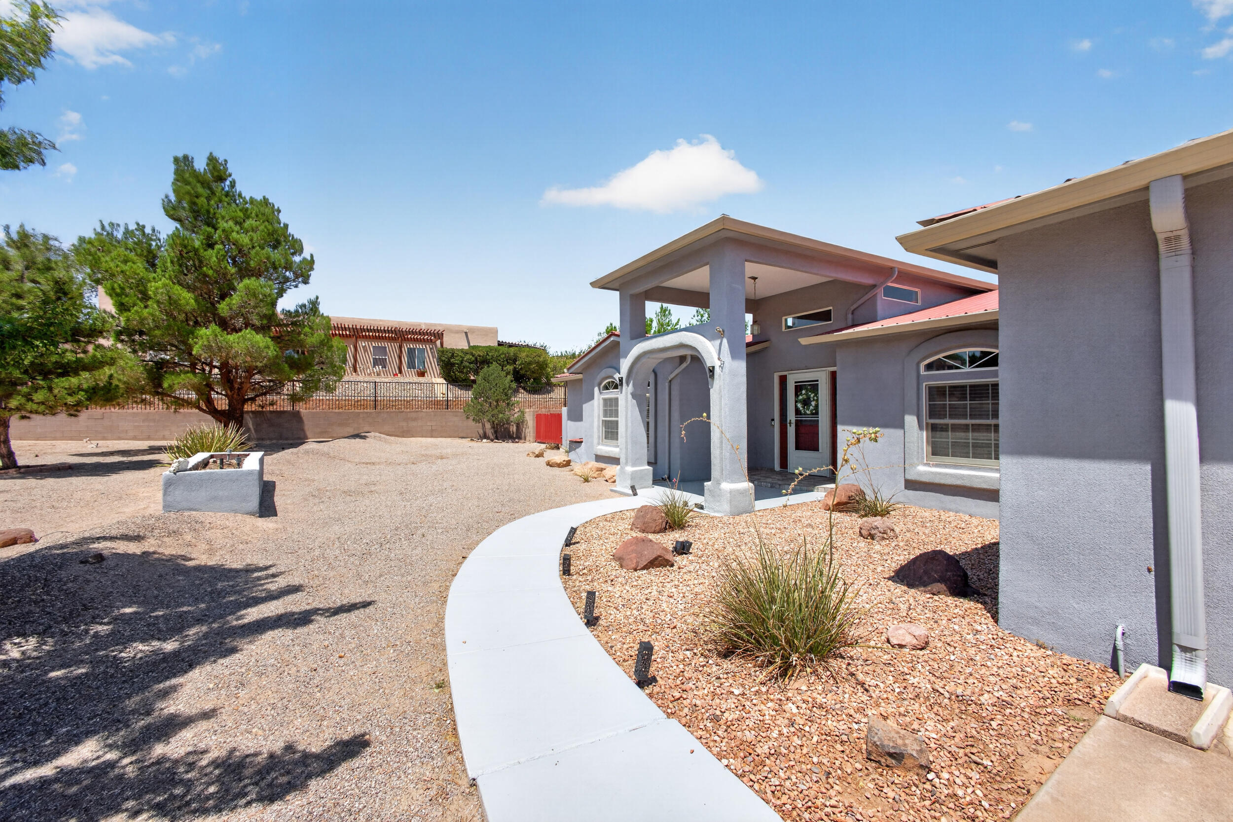 1400 Hillside Drive SW