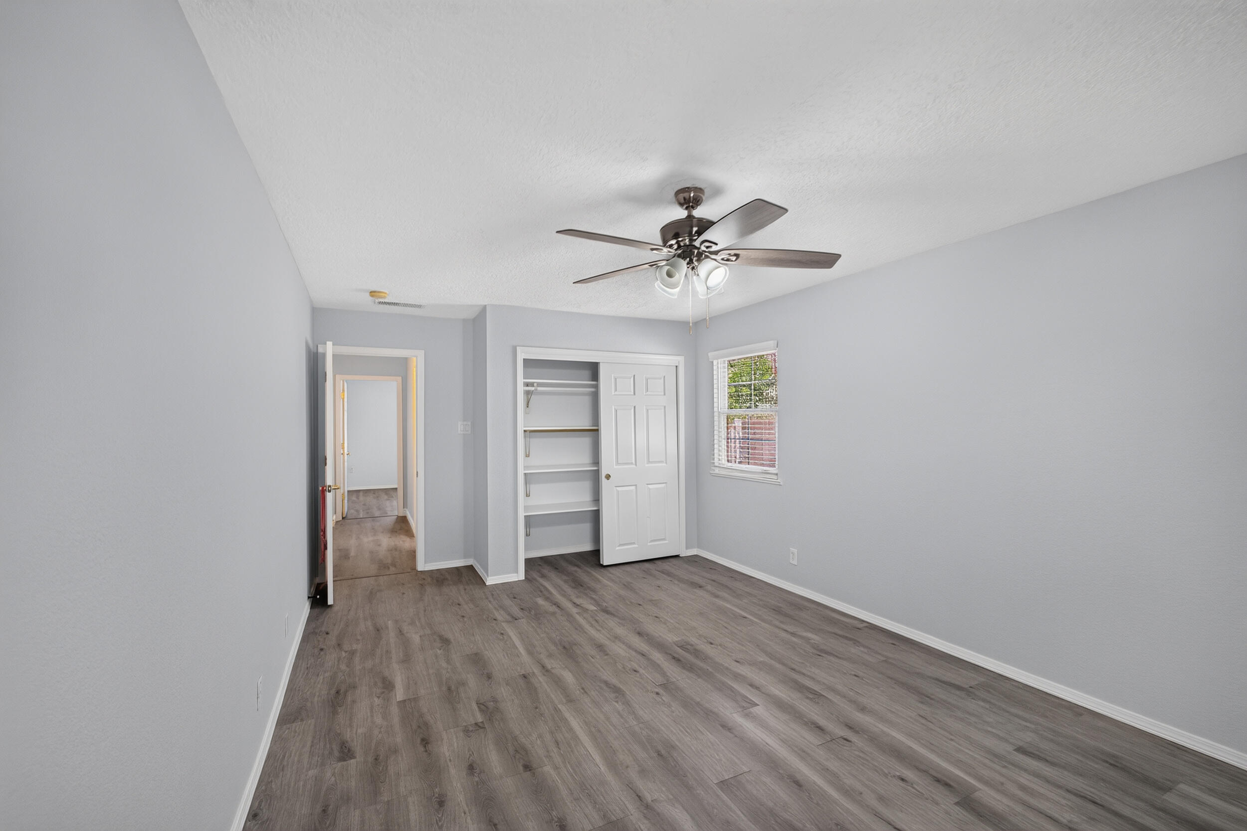 1400 Hillside Drive SW