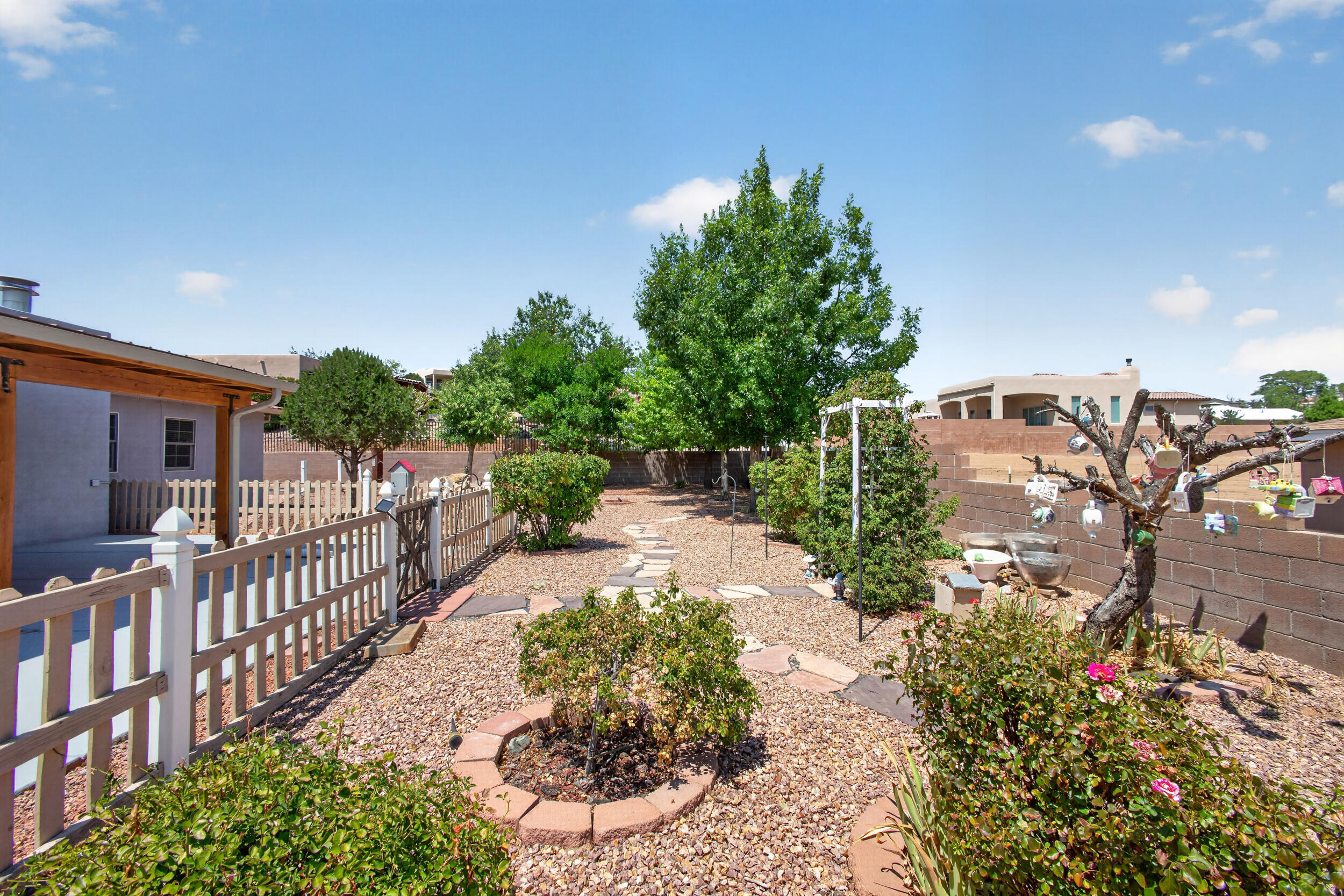 1400 Hillside Drive SW