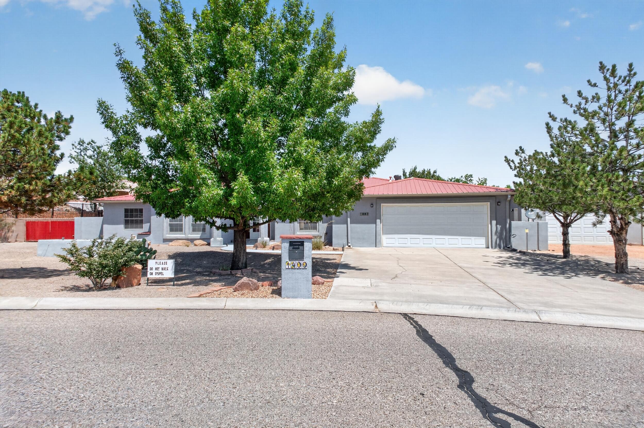 1400 Hillside Drive SW