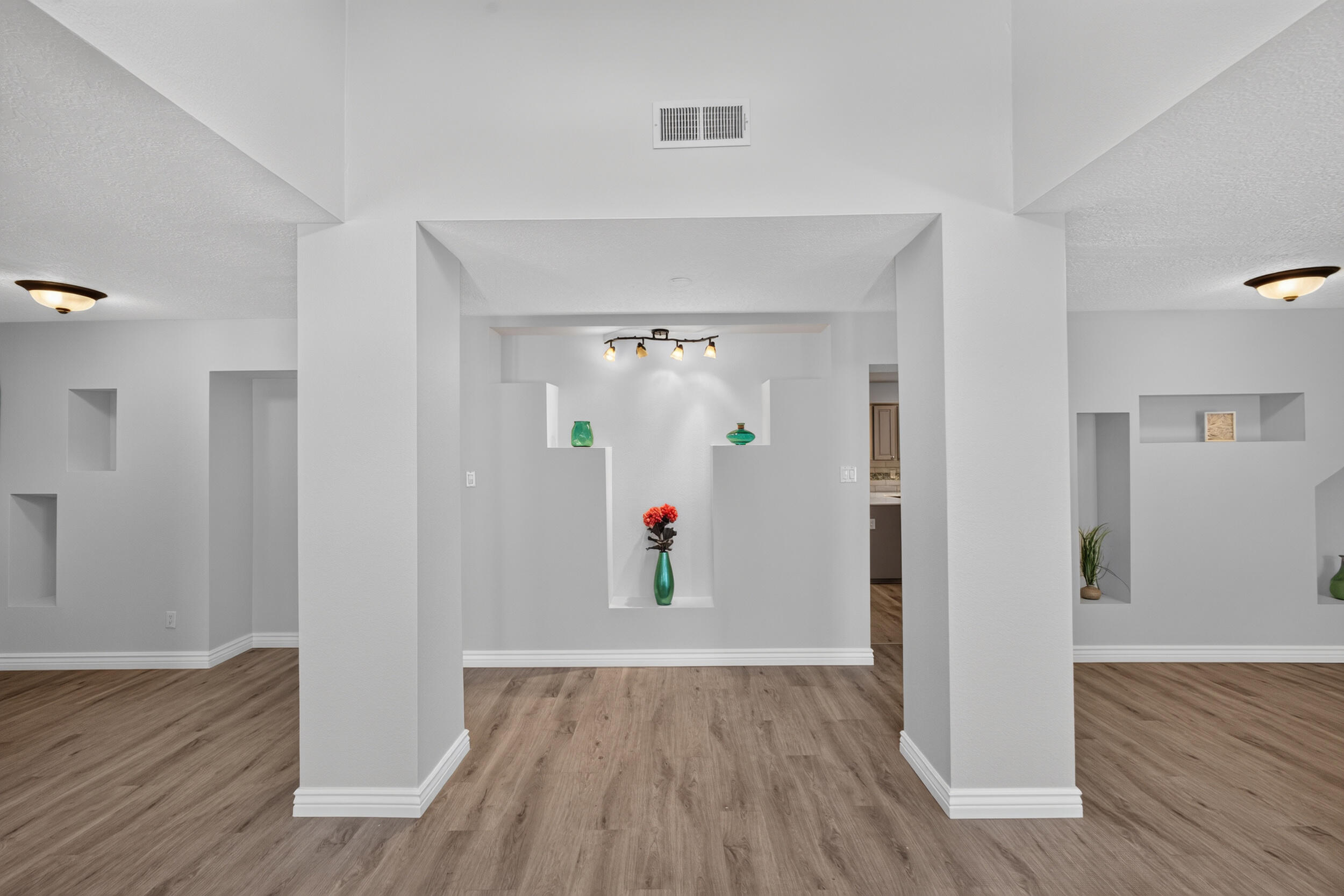 1400 Hillside Drive SW