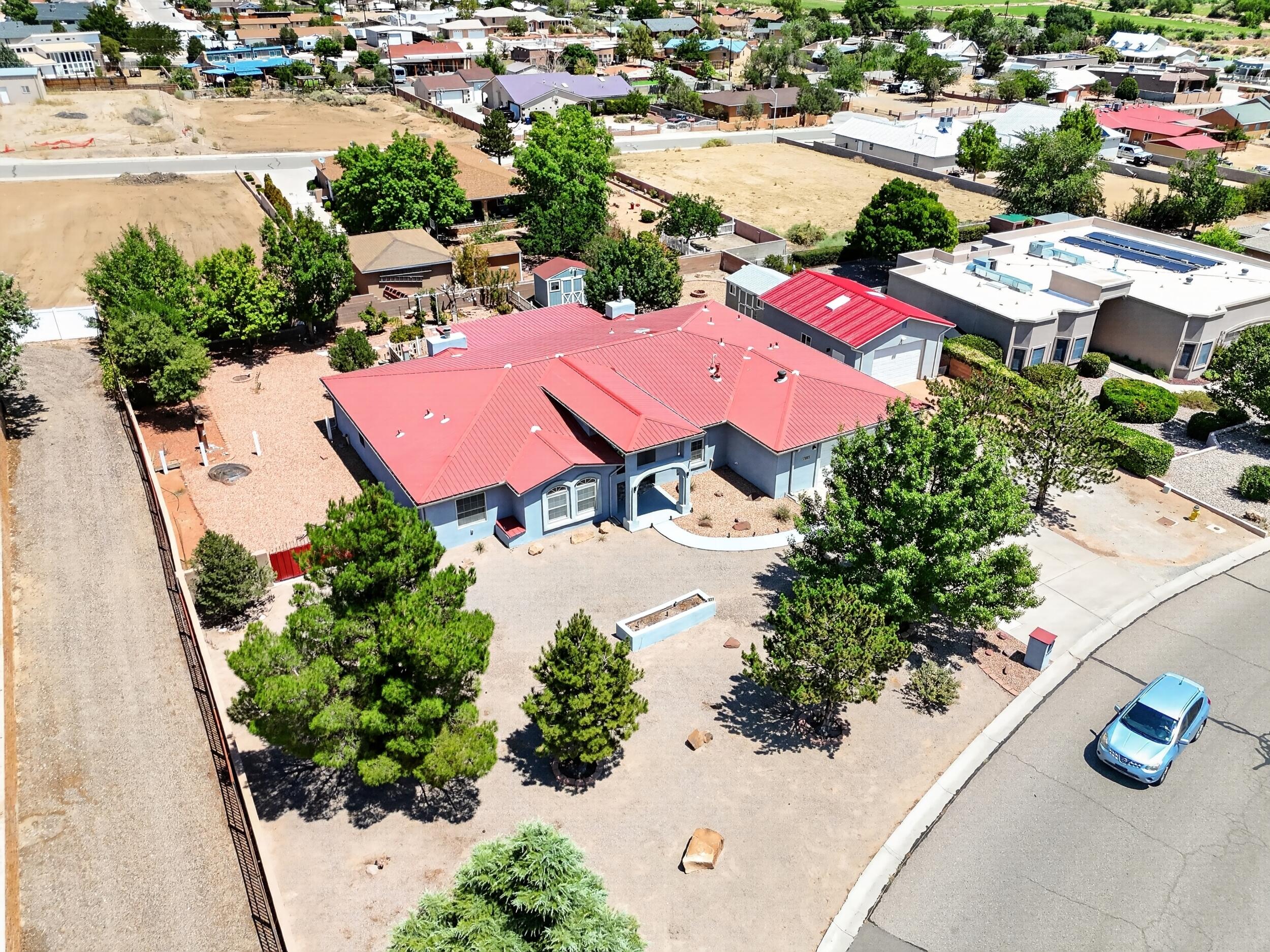 1400 Hillside Drive SW