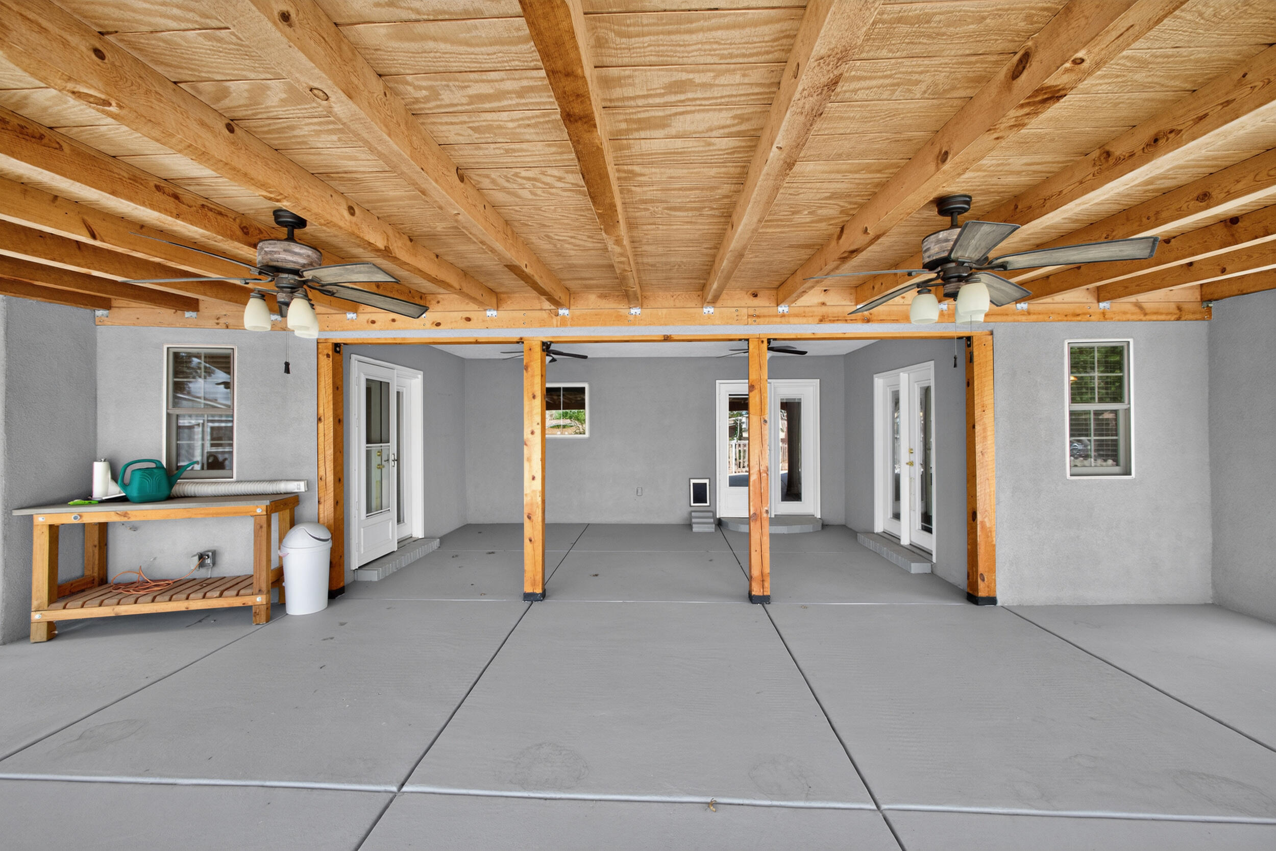 1400 Hillside Drive SW