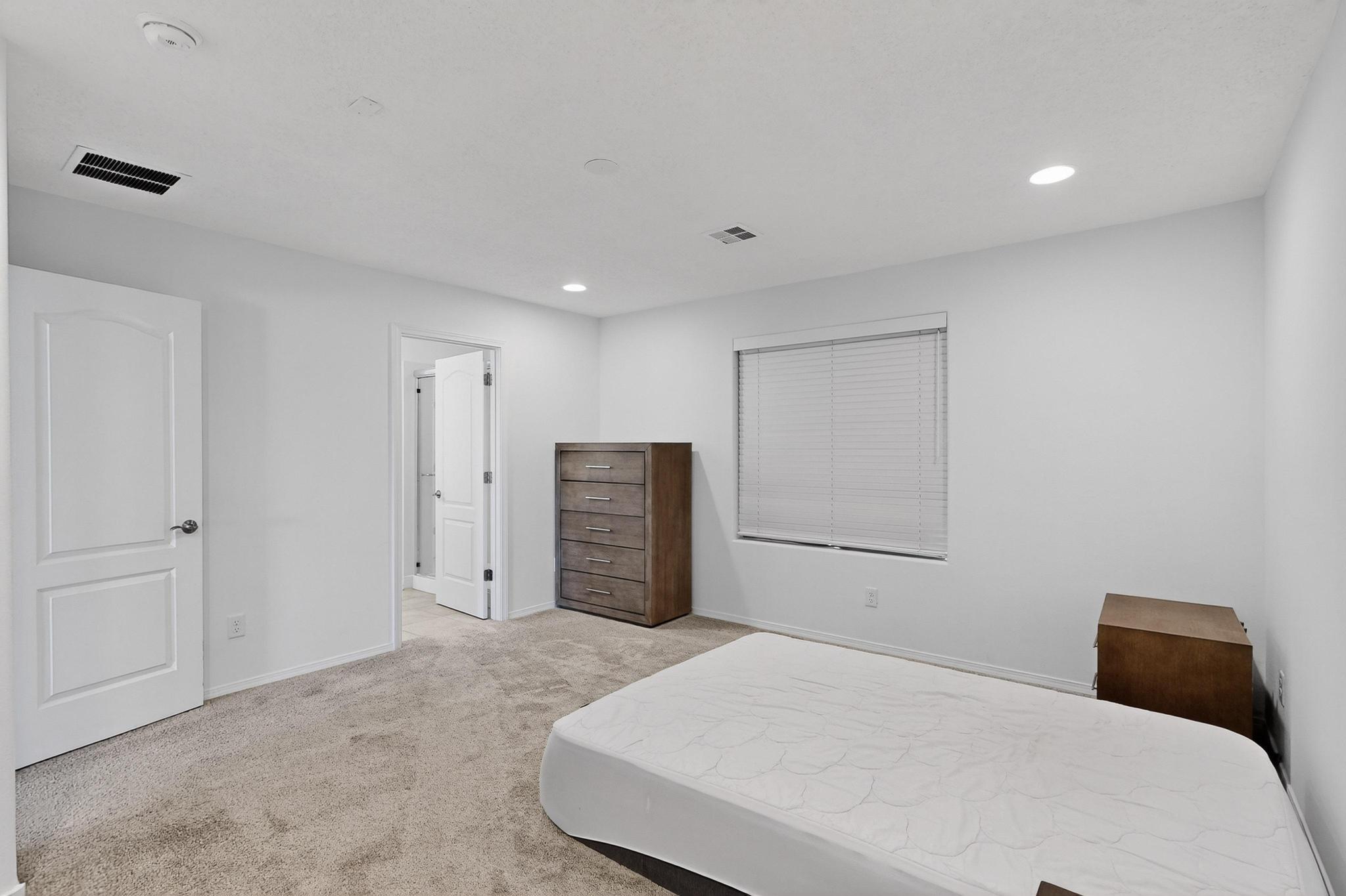 108 Hue Street SW