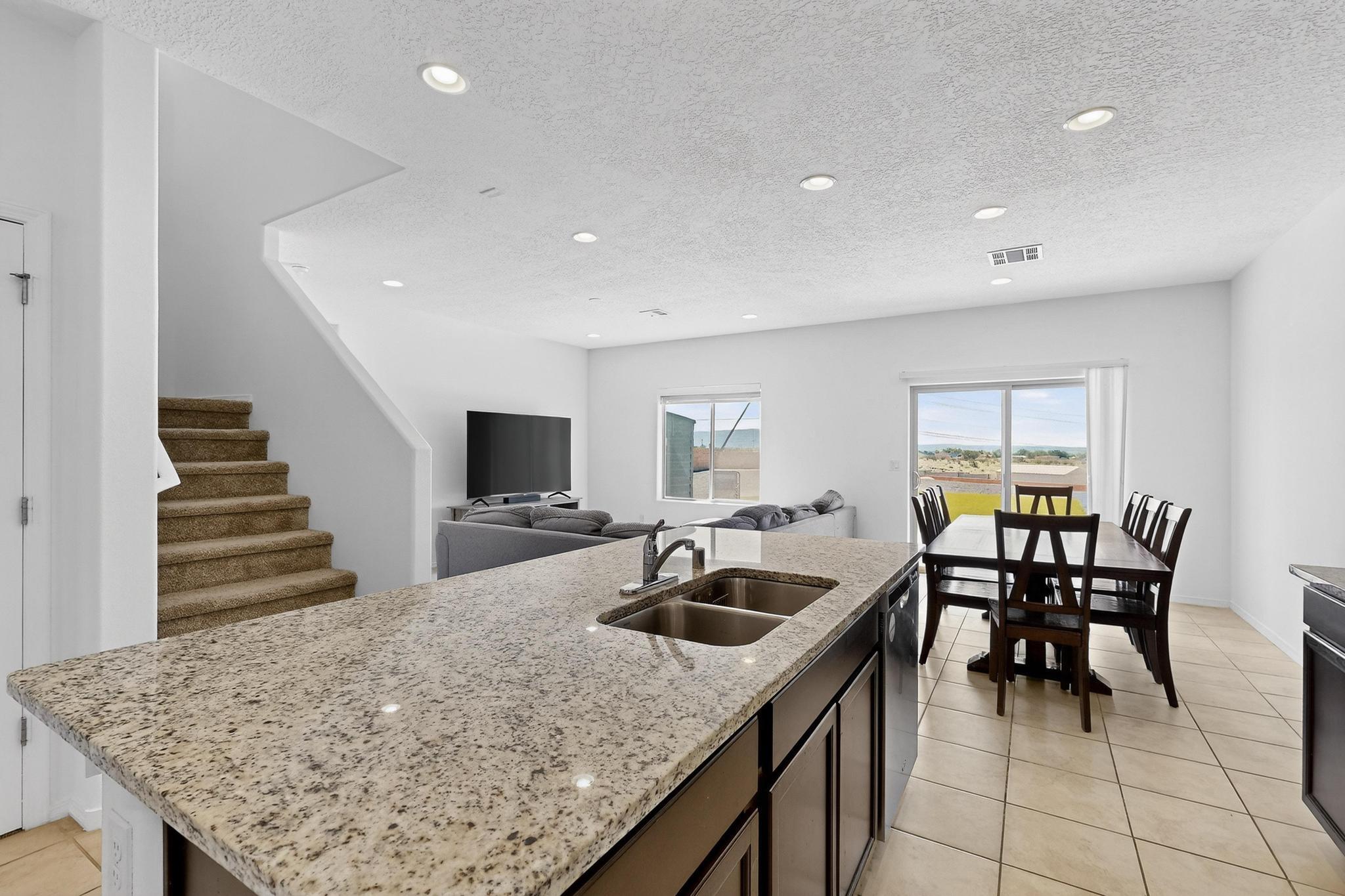 108 Hue Street SW