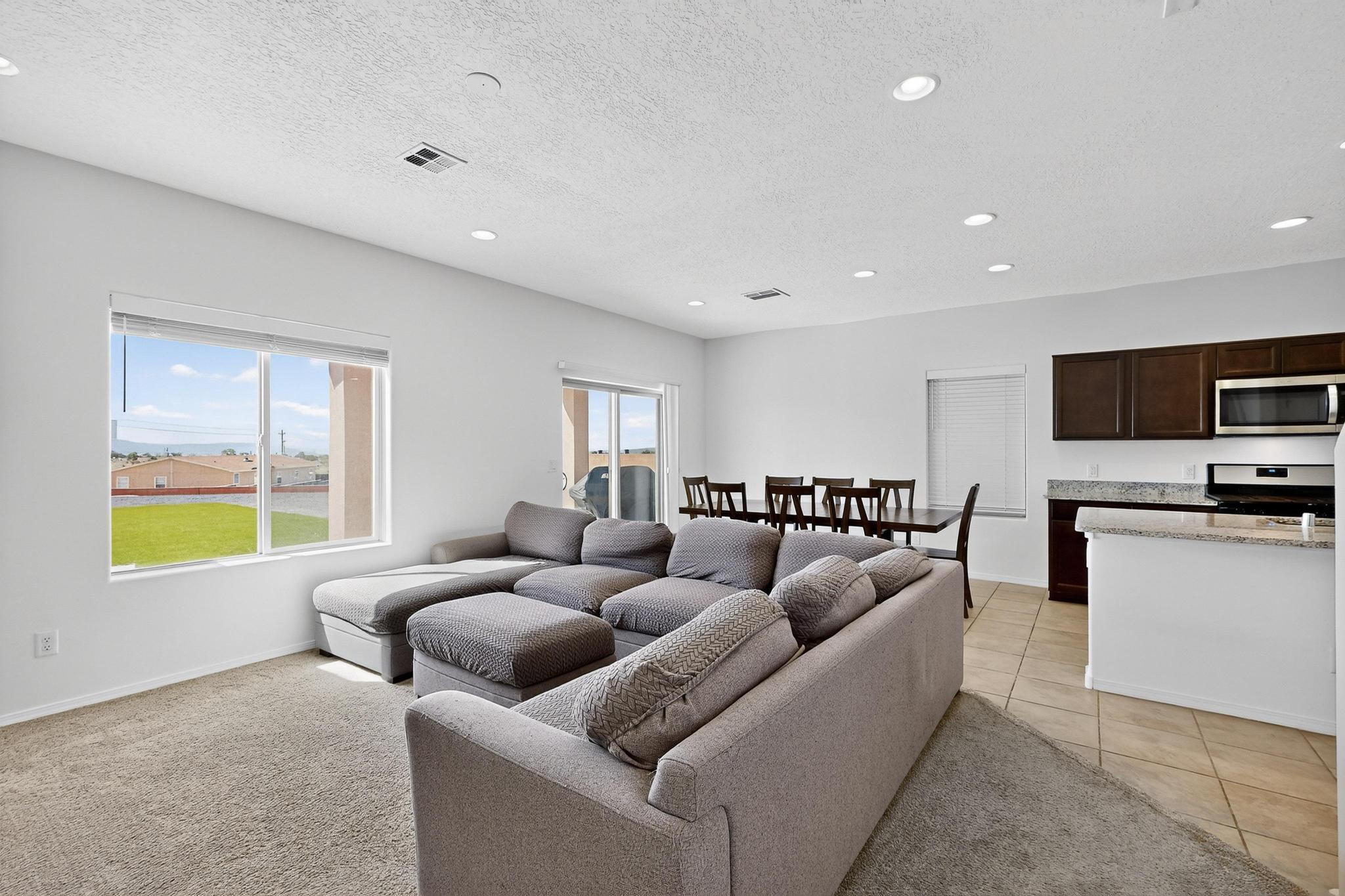 108 Hue Street SW