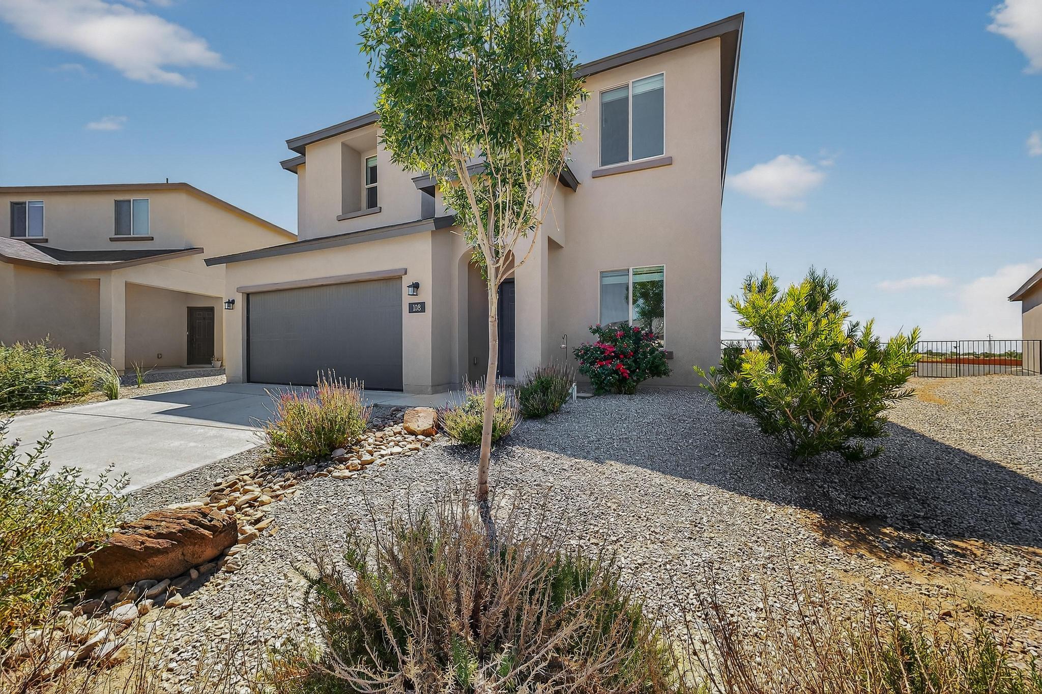 108 Hue Street SW