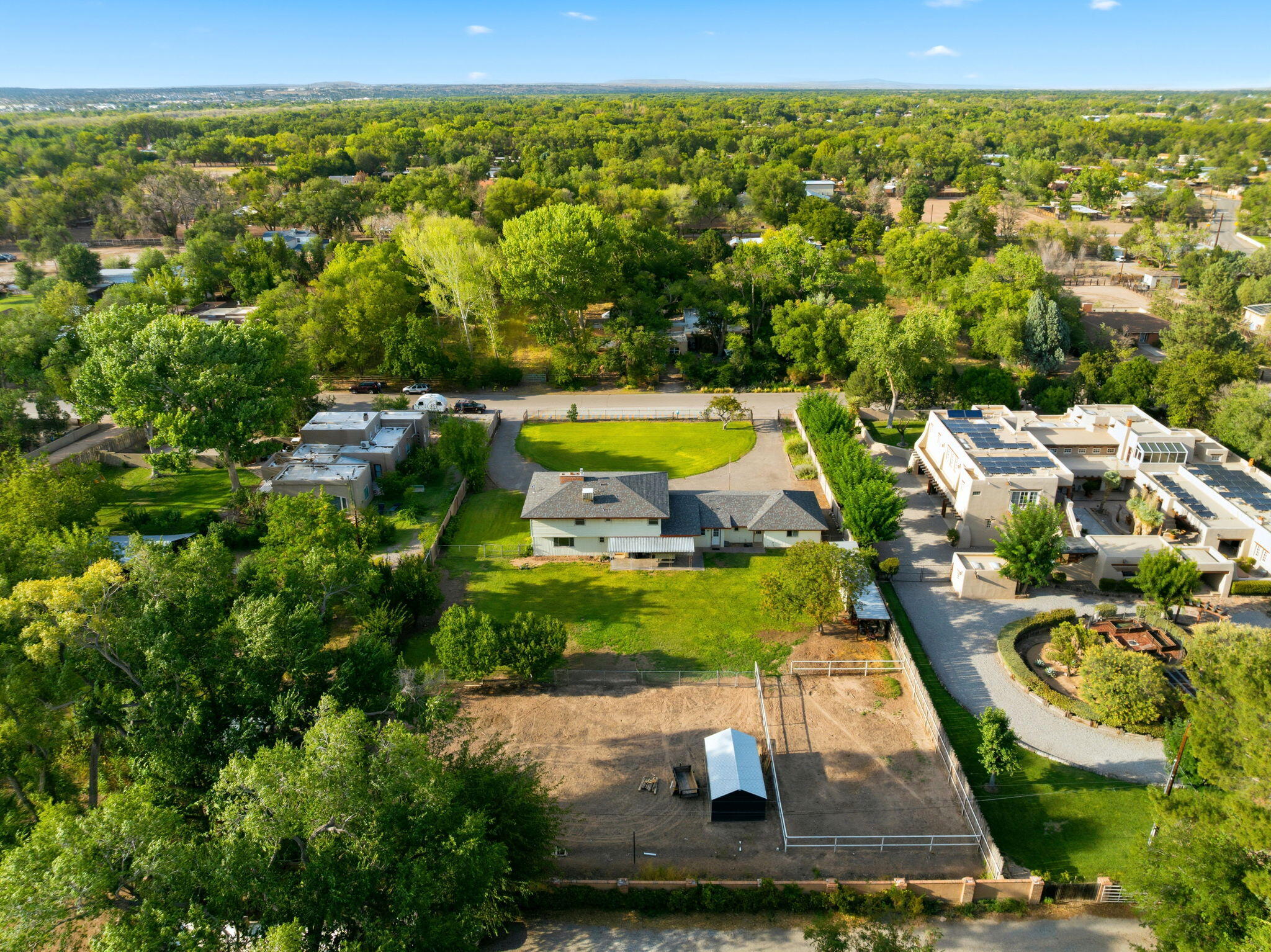 800 Pueblo Solano Road NW