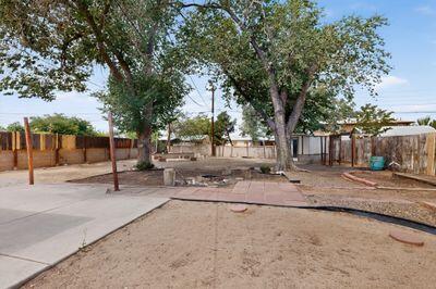 705 Palomas Drive SE