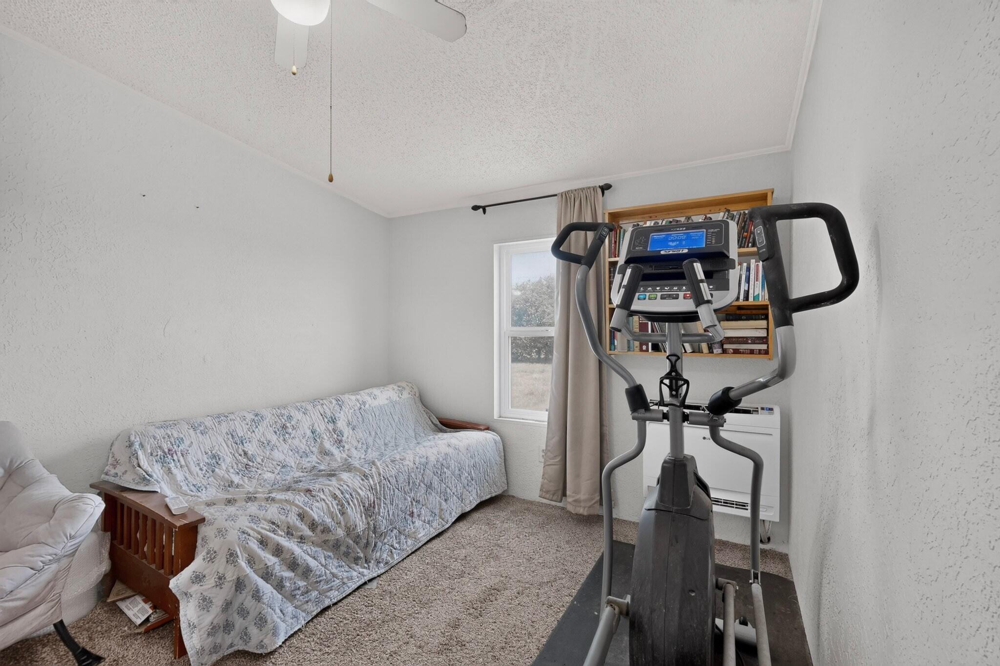 10 Reata Road