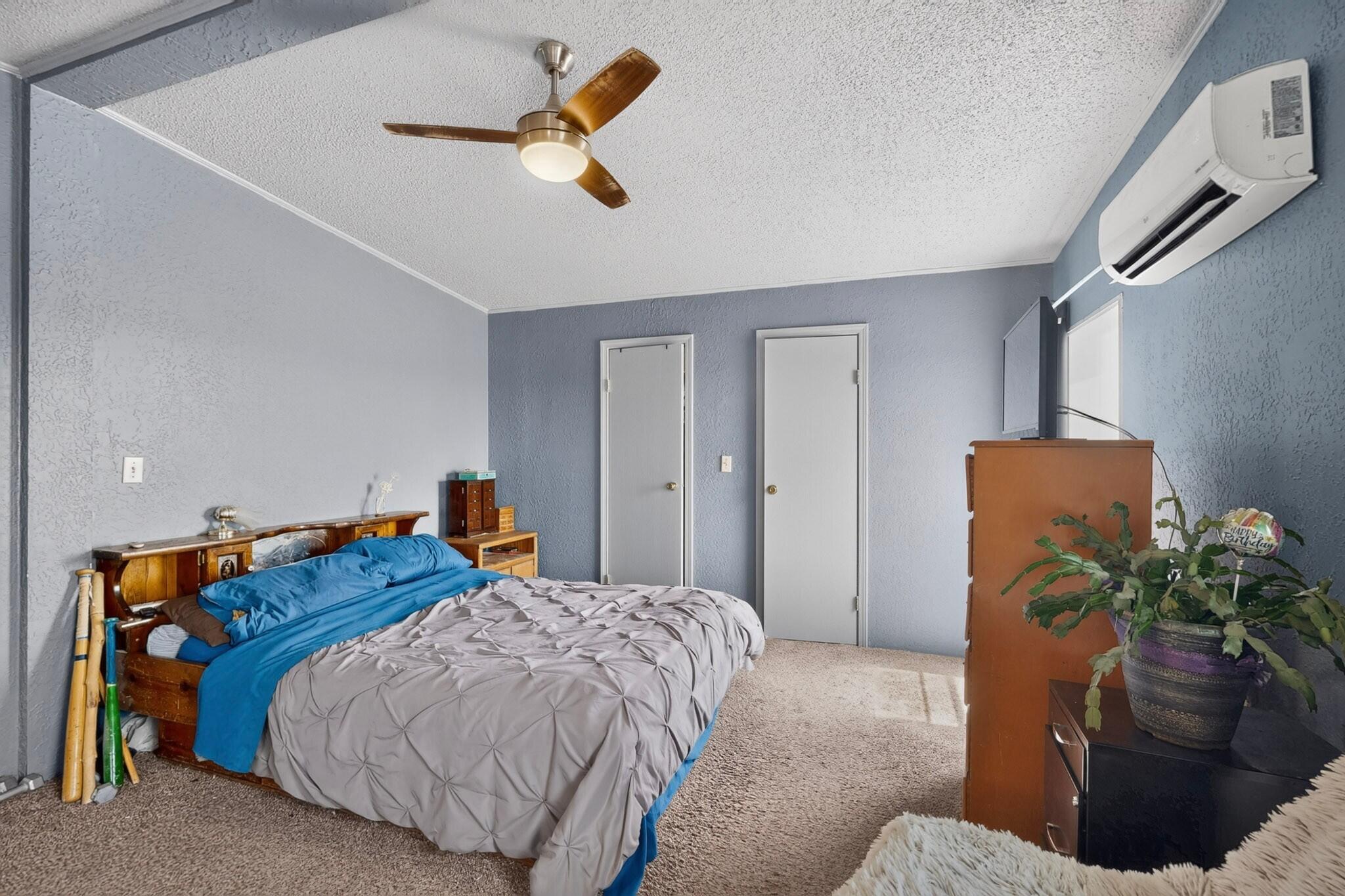 10 Reata Road