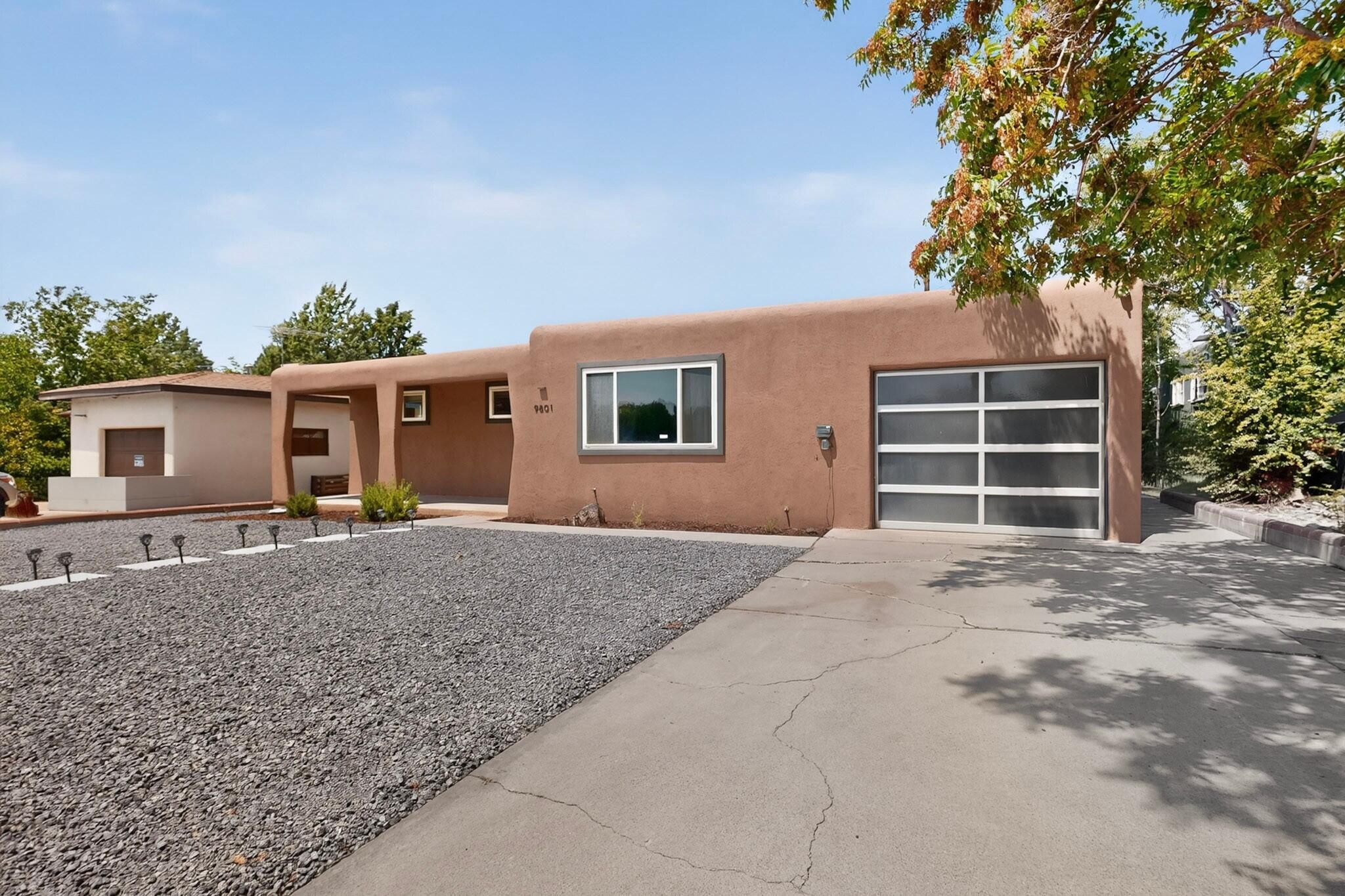 9801 Chapala Drive NE
