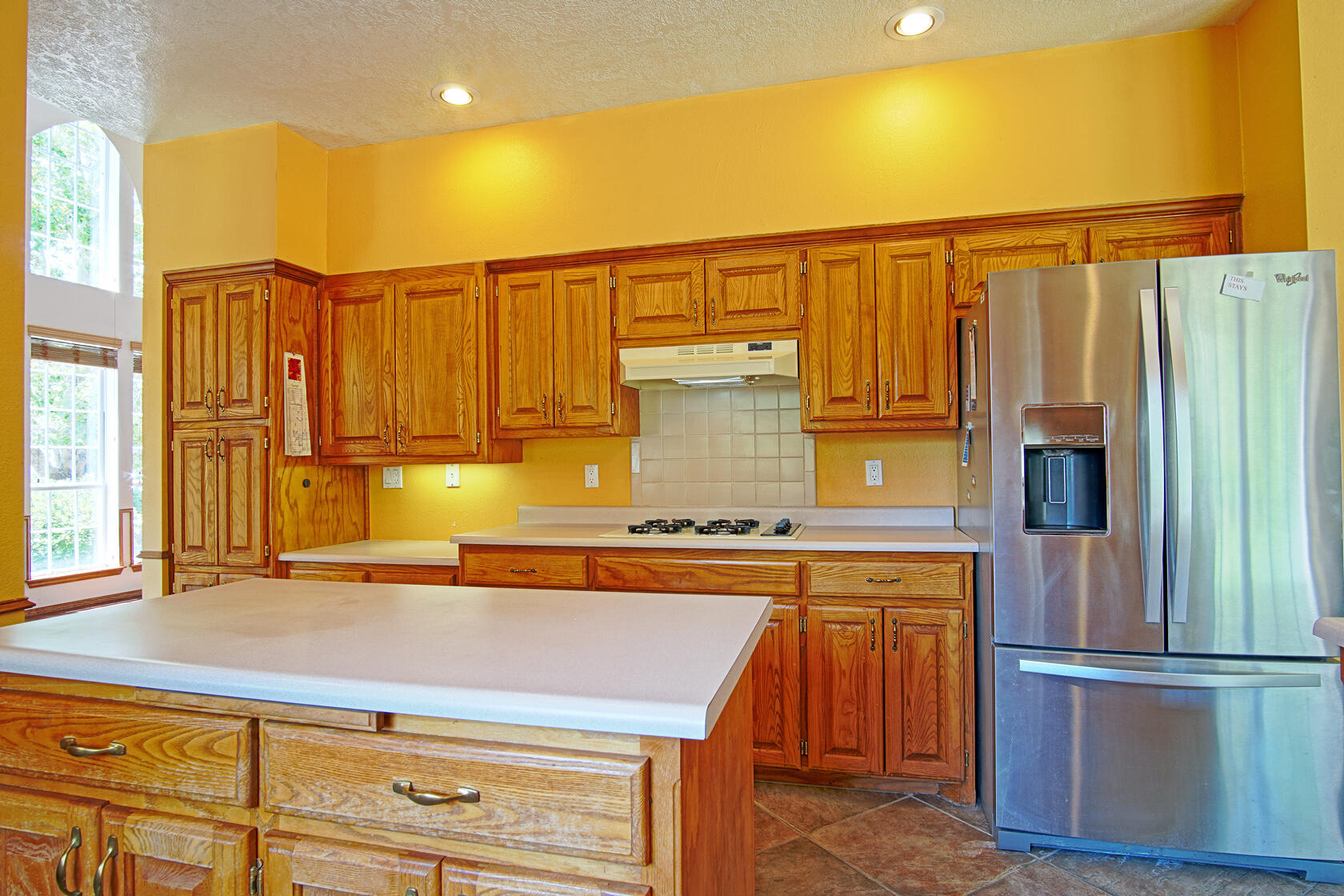 2869 W Island Loop SE