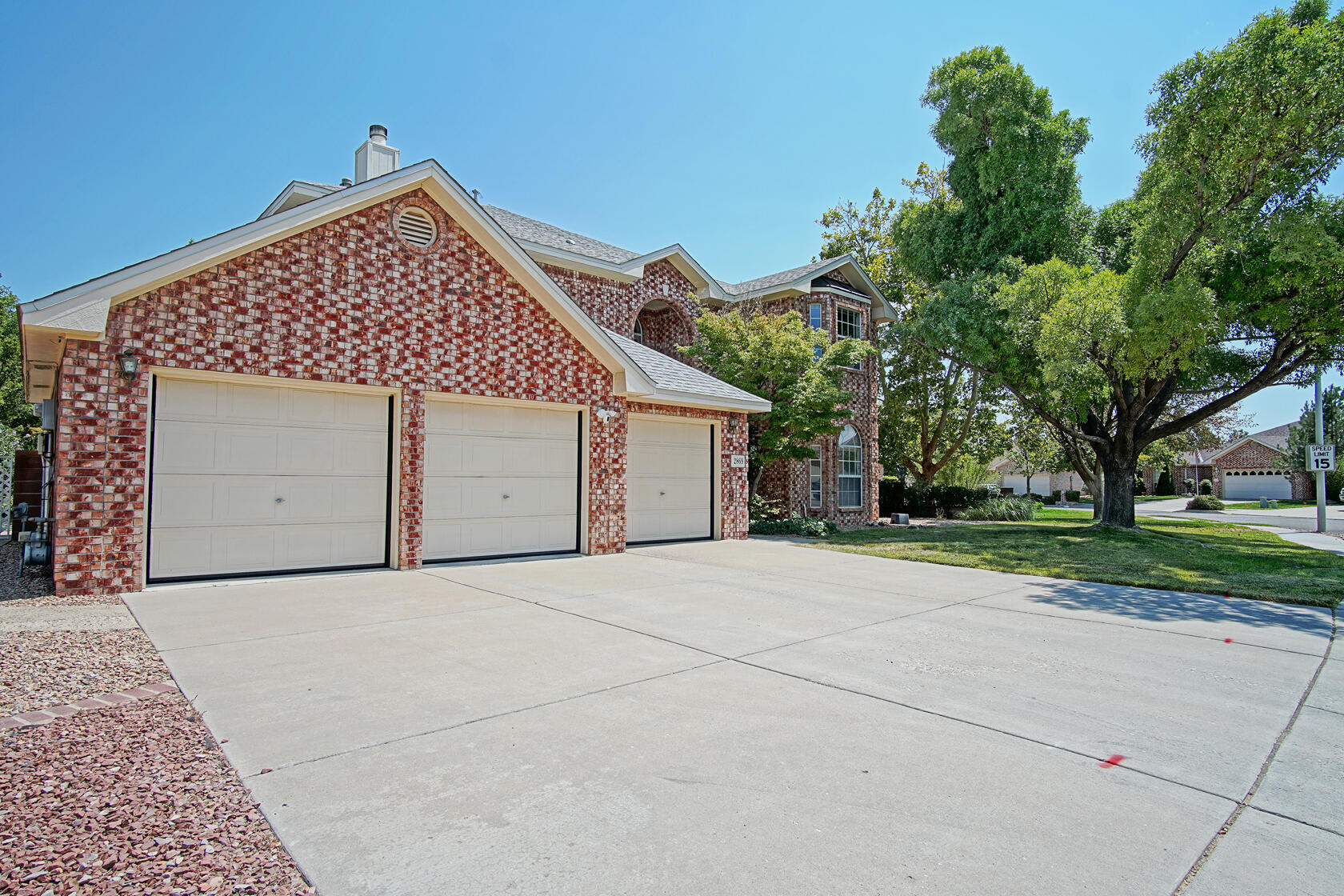 2869 W Island Loop SE