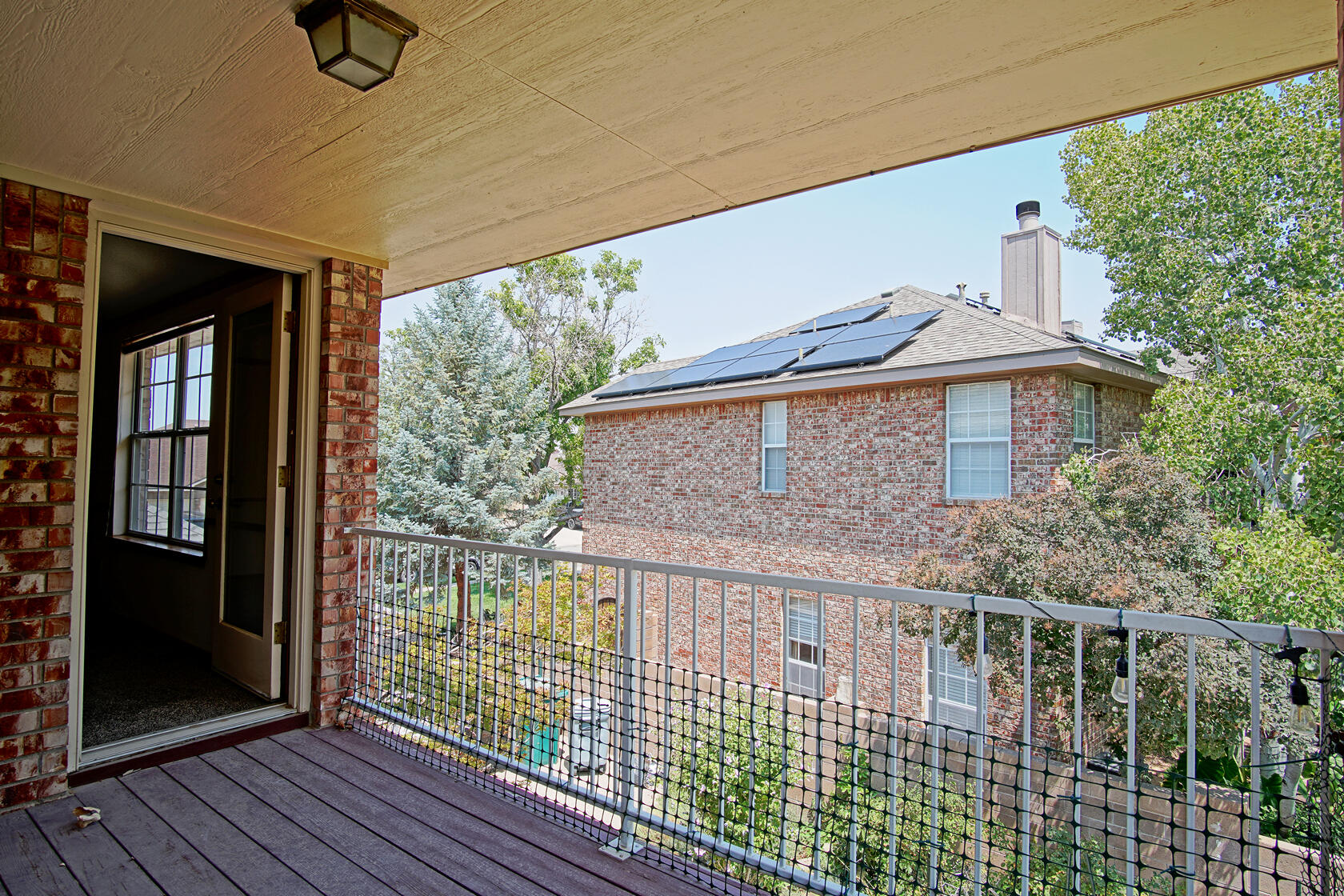 2869 W Island Loop SE