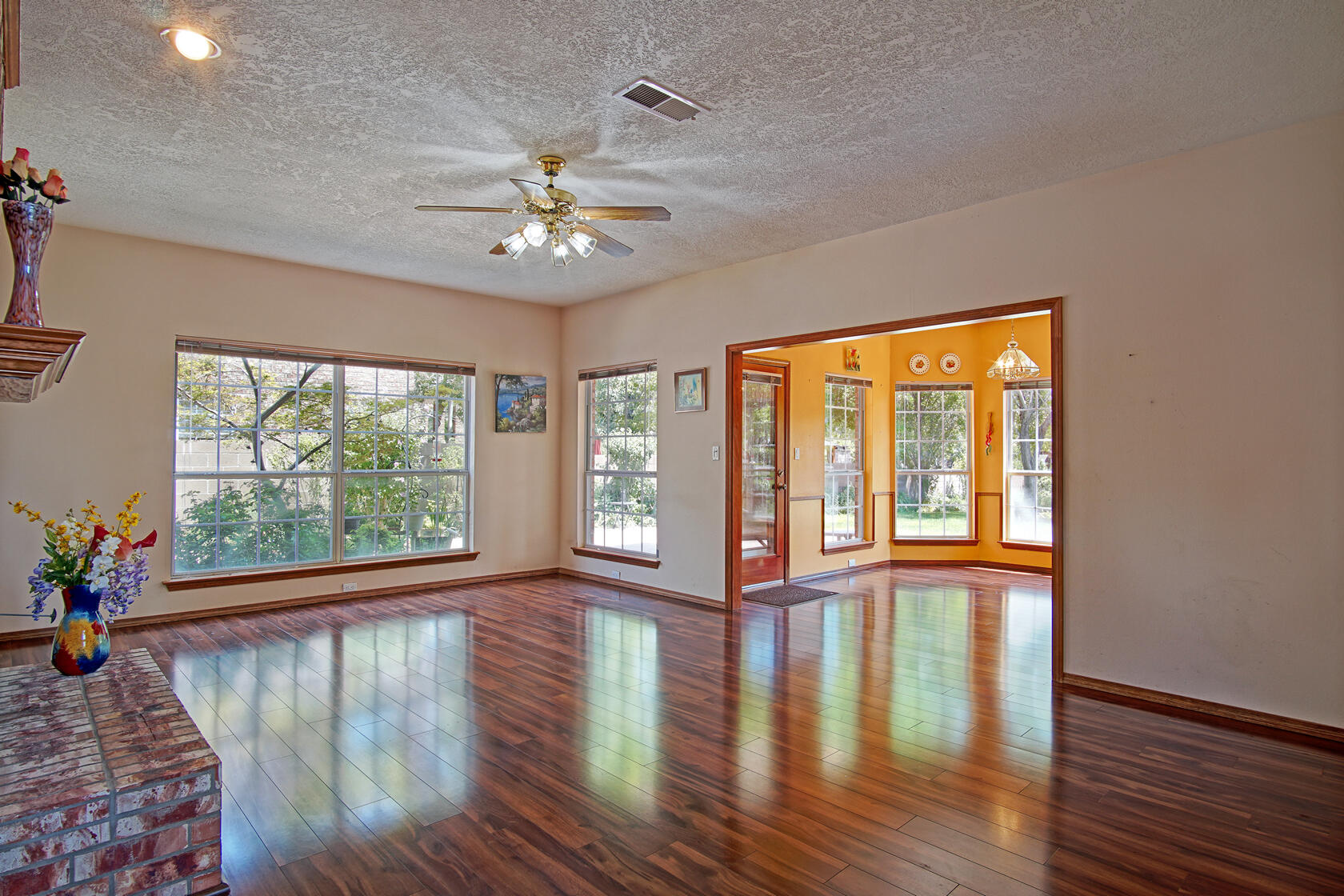2869 W Island Loop SE