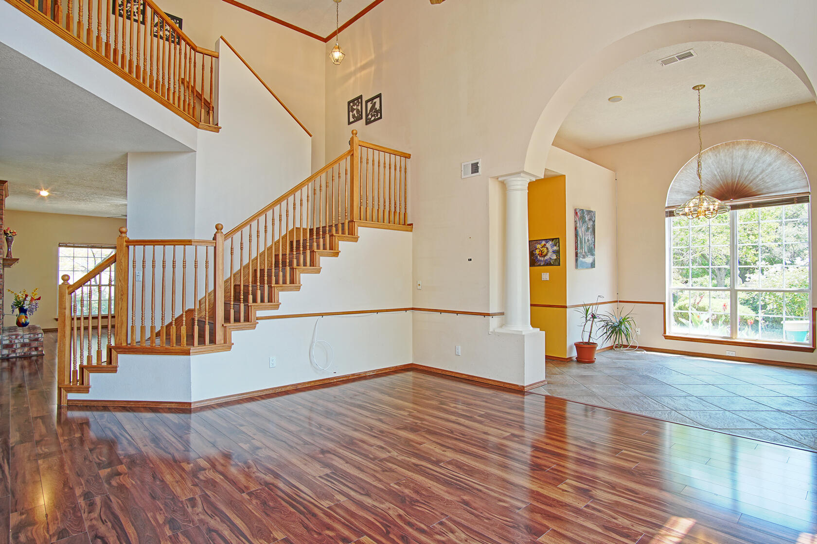 2869 W Island Loop SE
