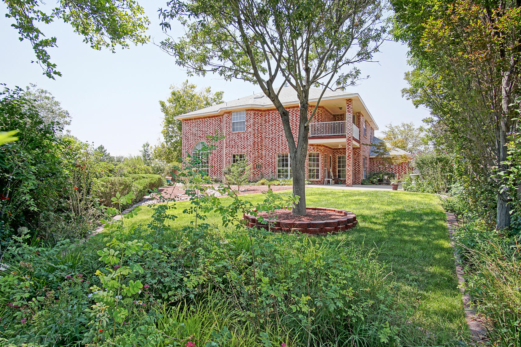 2869 W Island Loop SE