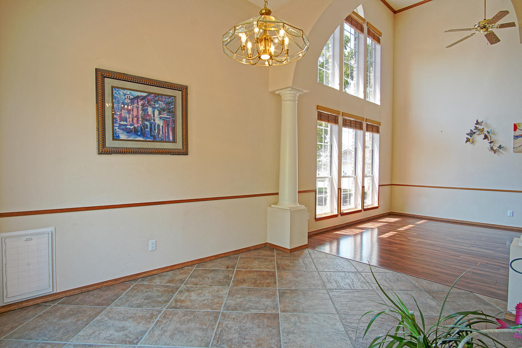 2869 W Island Loop SE
