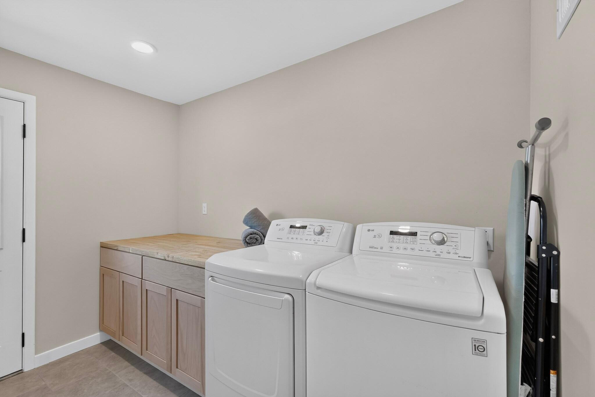 701 Alvarado Drive NE