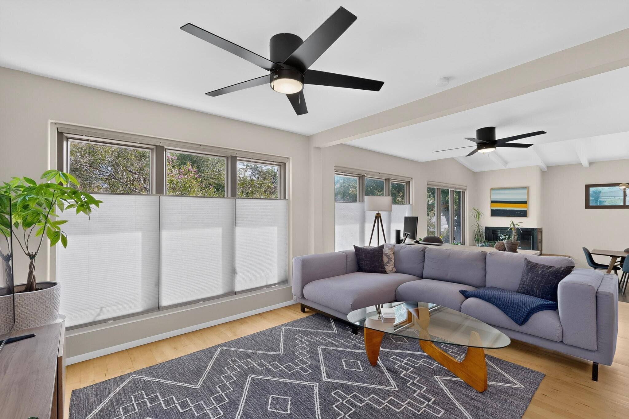 701 Alvarado Drive NE