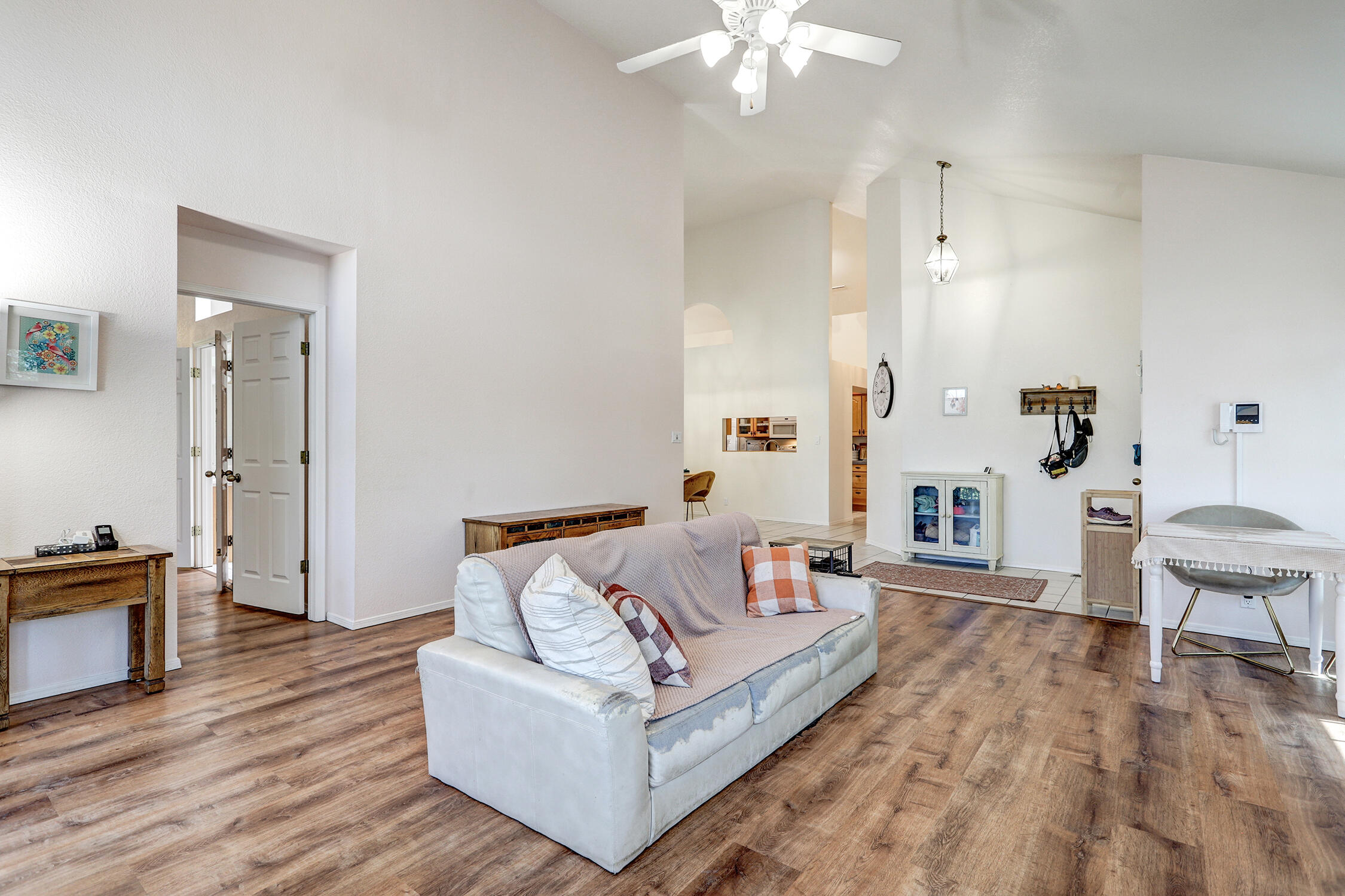 1111 Blue Quail Road NE