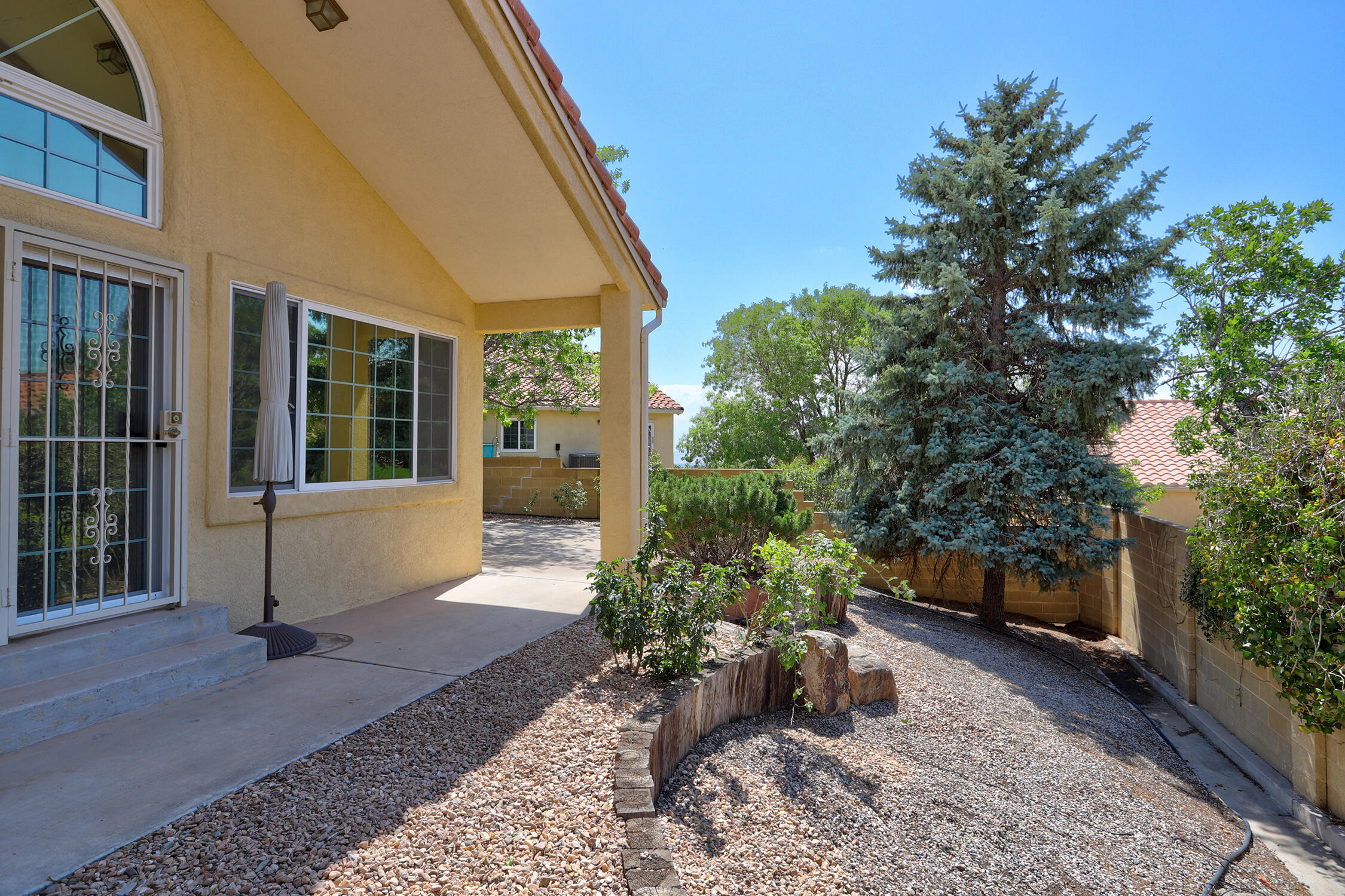 1111 Blue Quail Road NE
