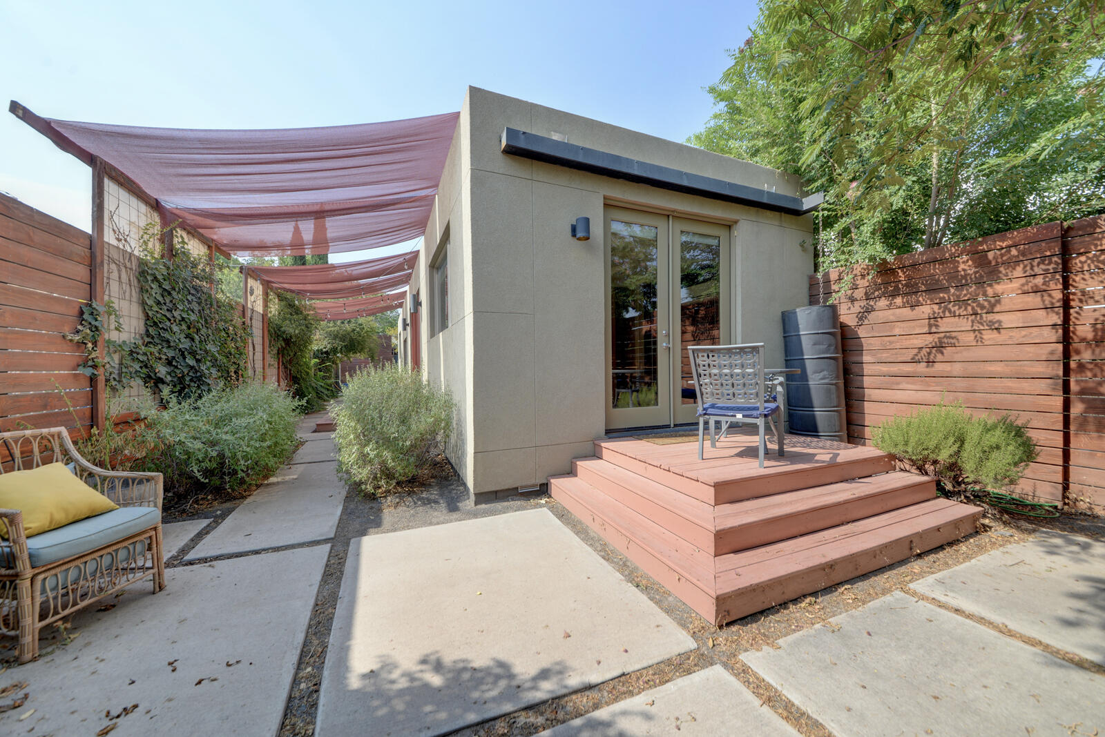 1104 Iron Avenue SW