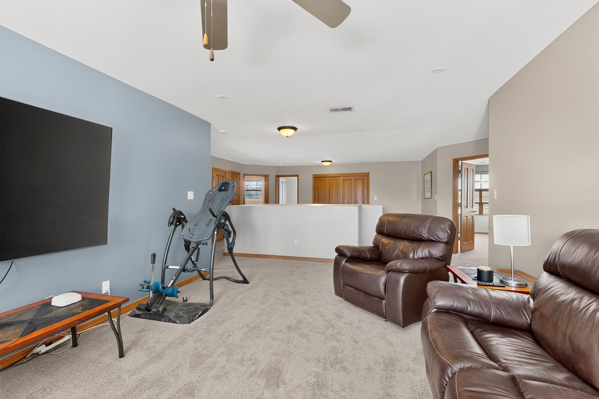 1610 Western Hills Drive SE