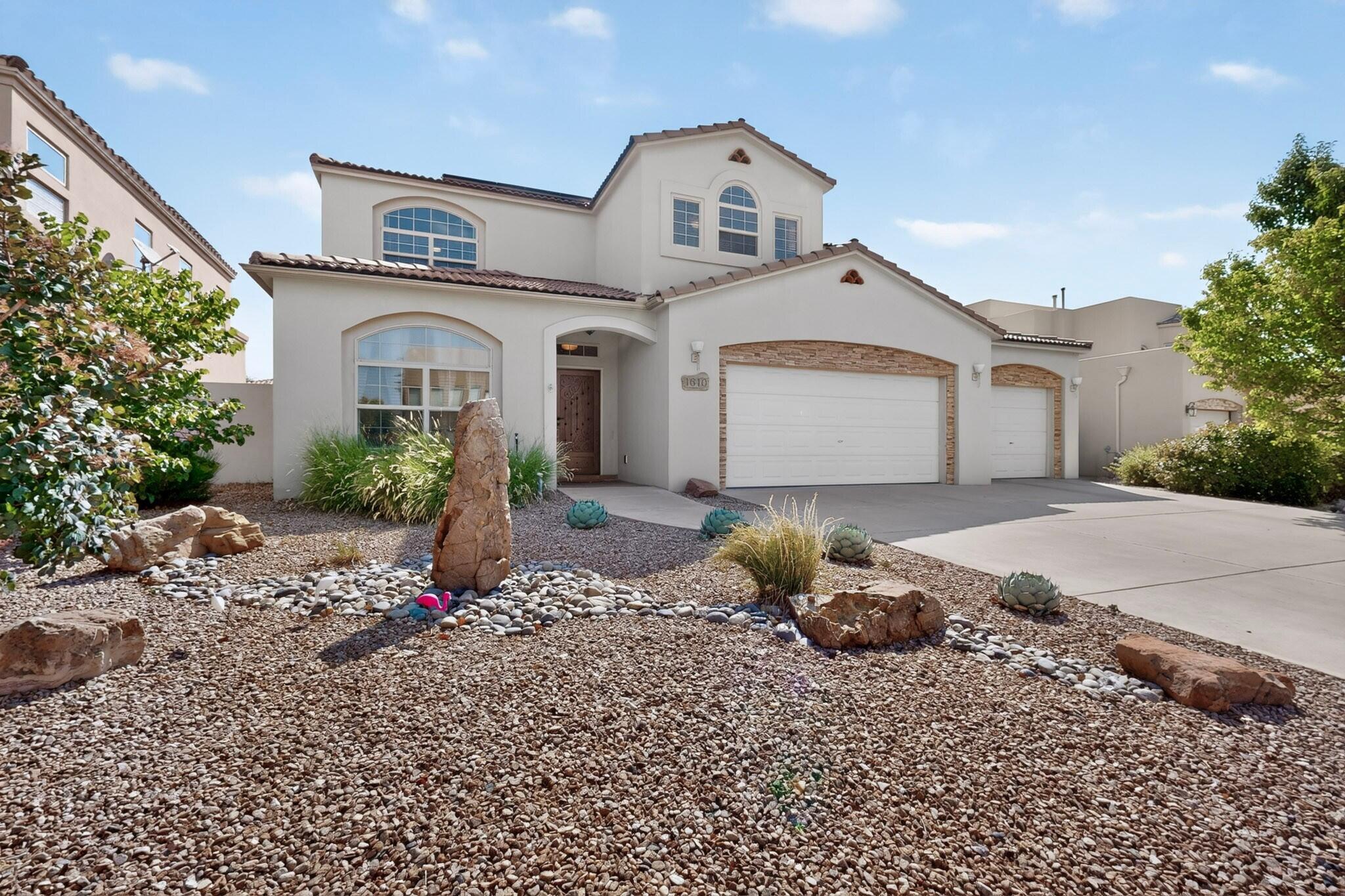 1610 Western Hills Drive SE