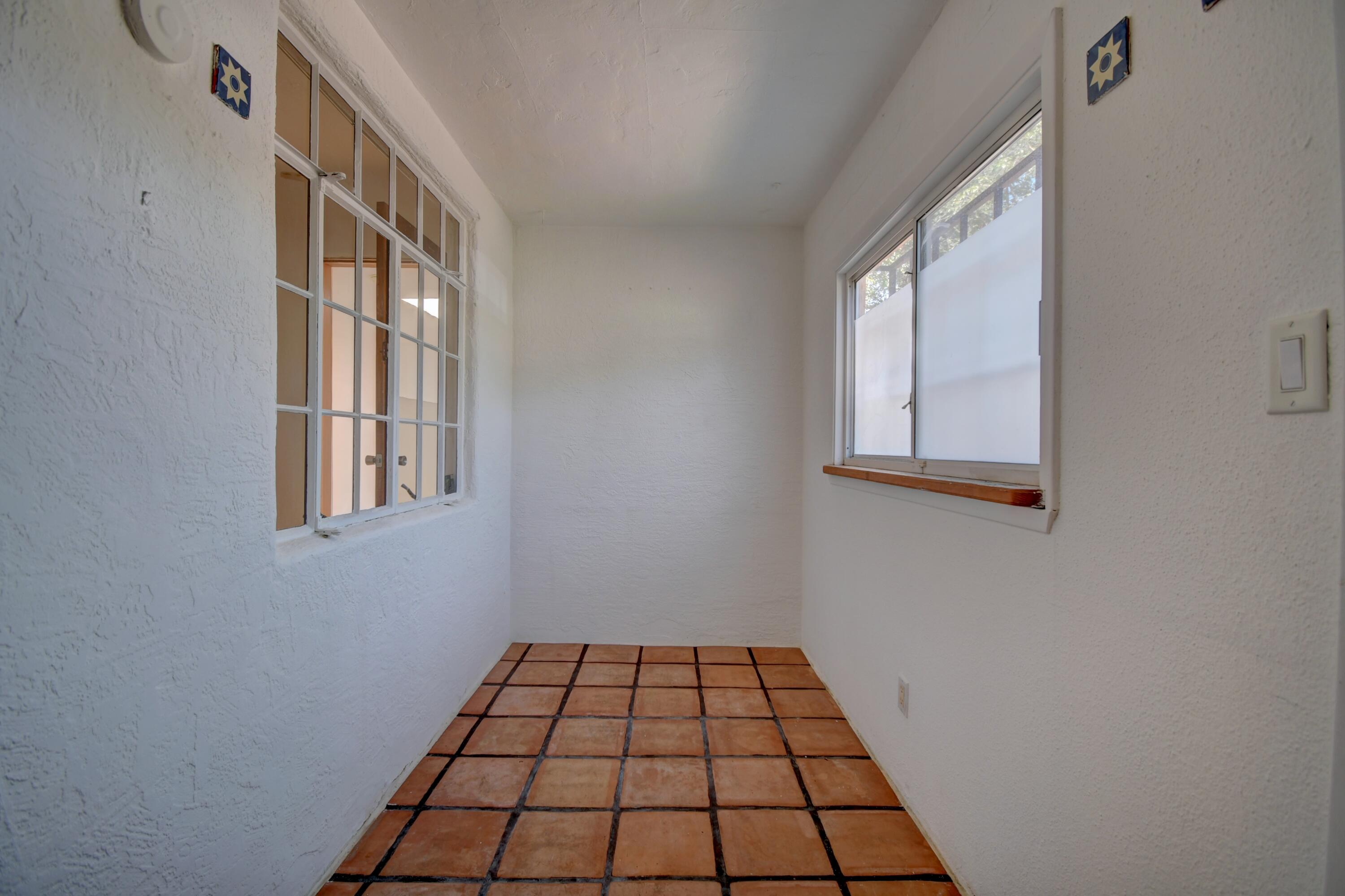 303 Tulane Drive SE