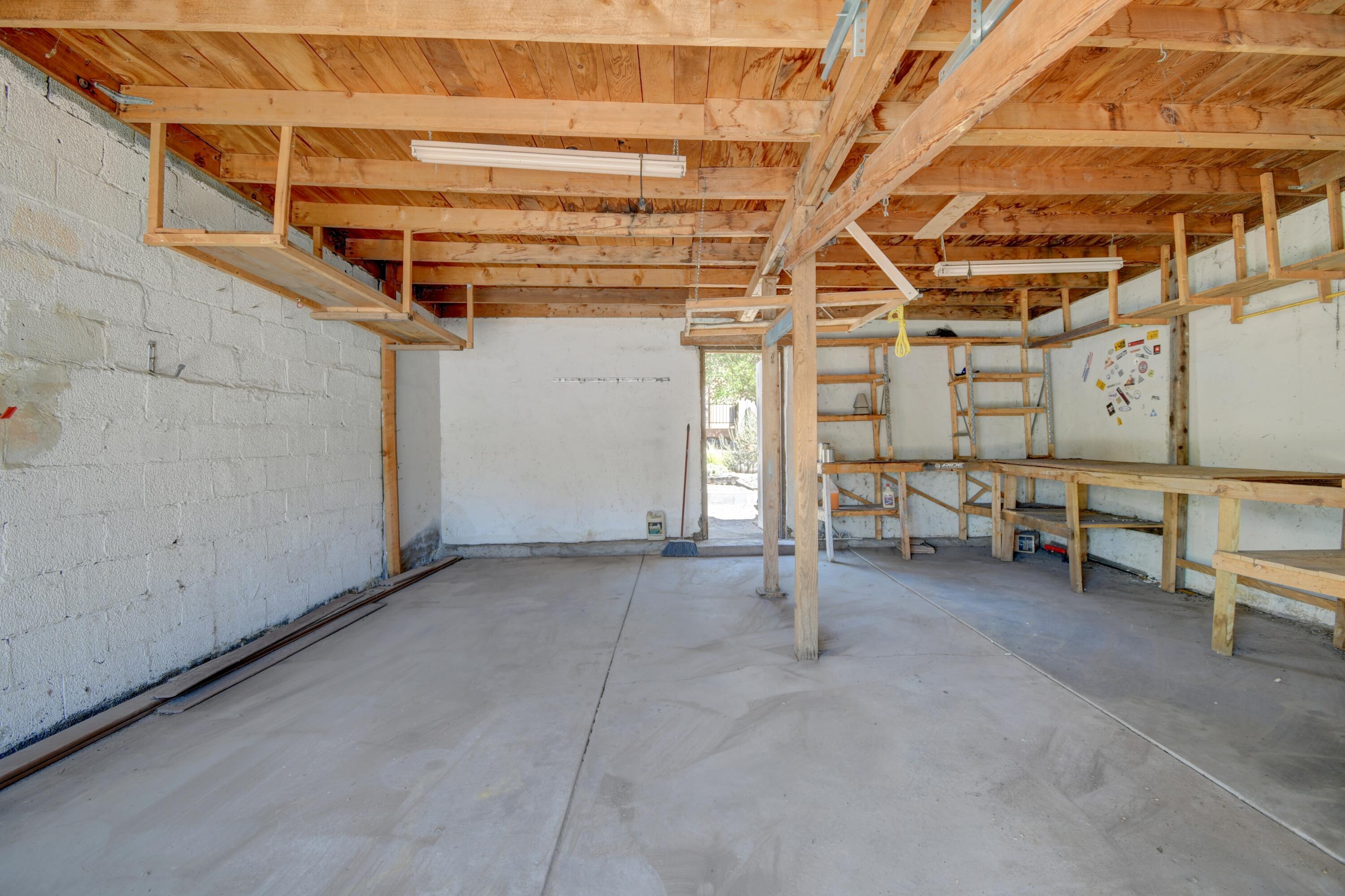 303 Tulane Drive SE