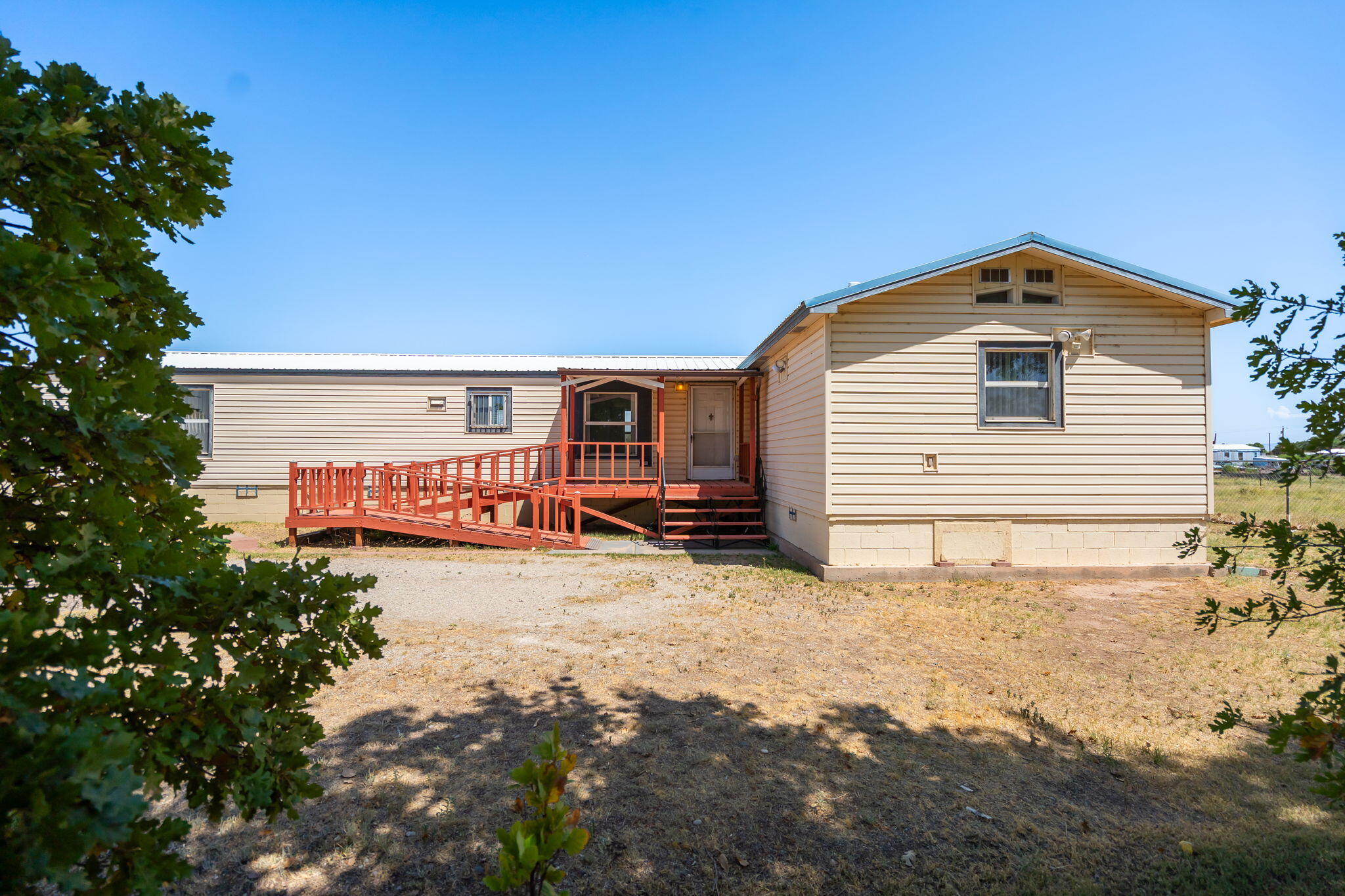 8 Rancherita Street