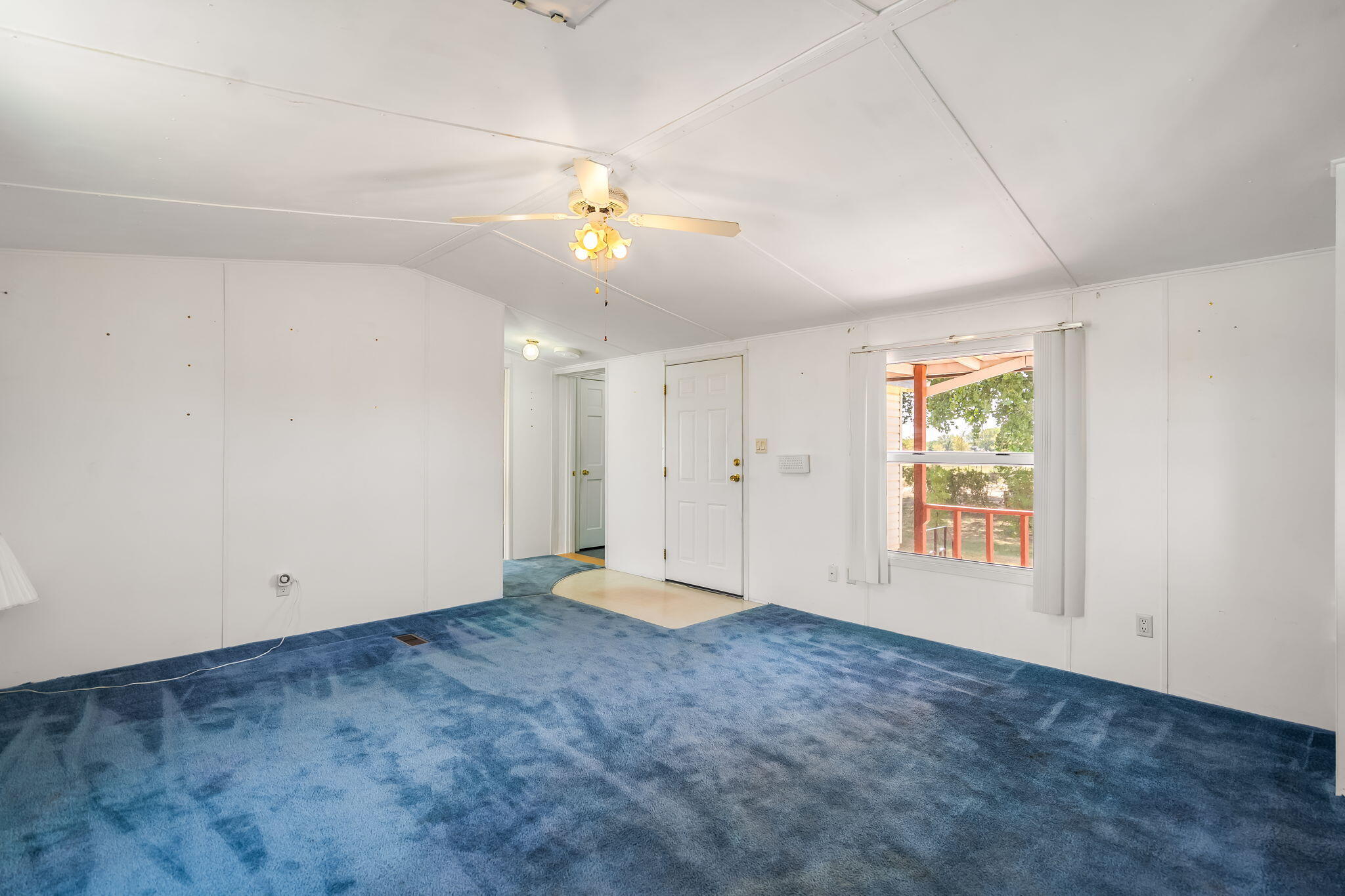 8 Rancherita Street
