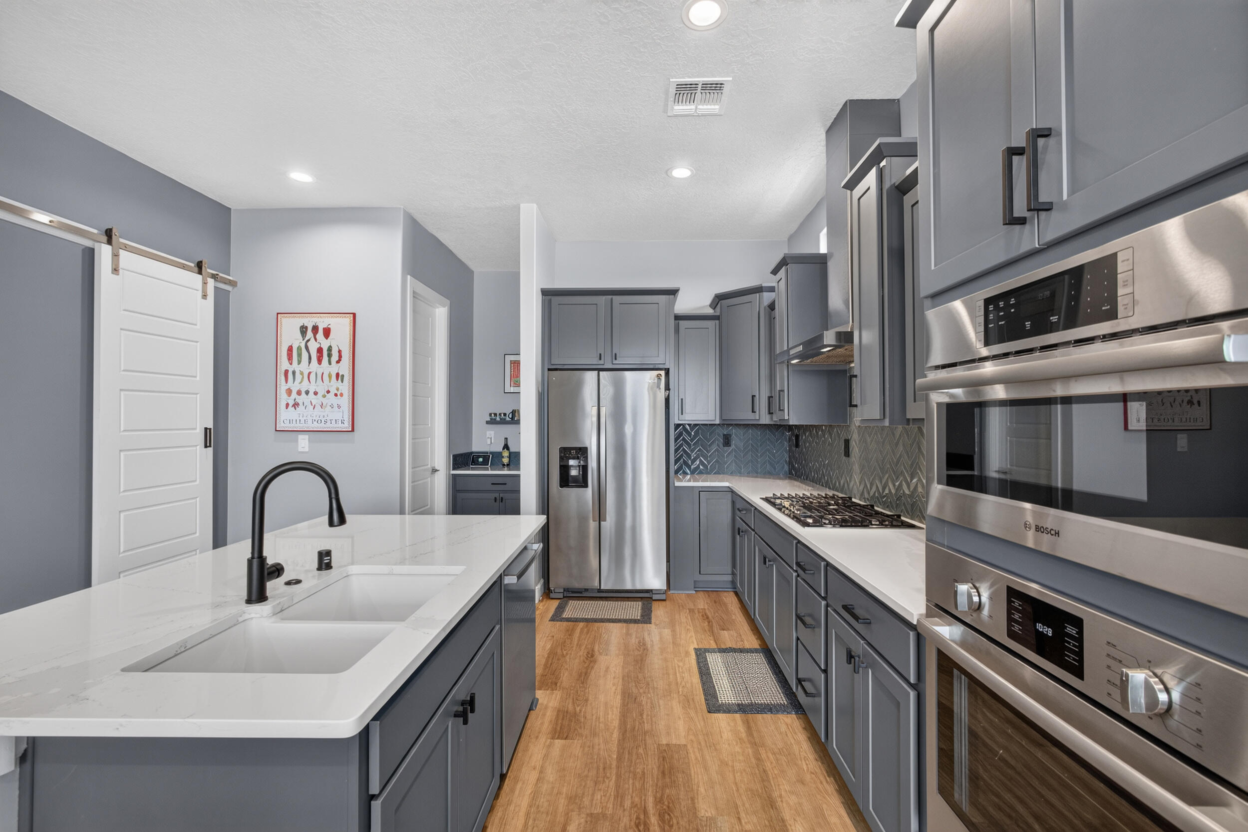 1691 Tesoro Loop NW