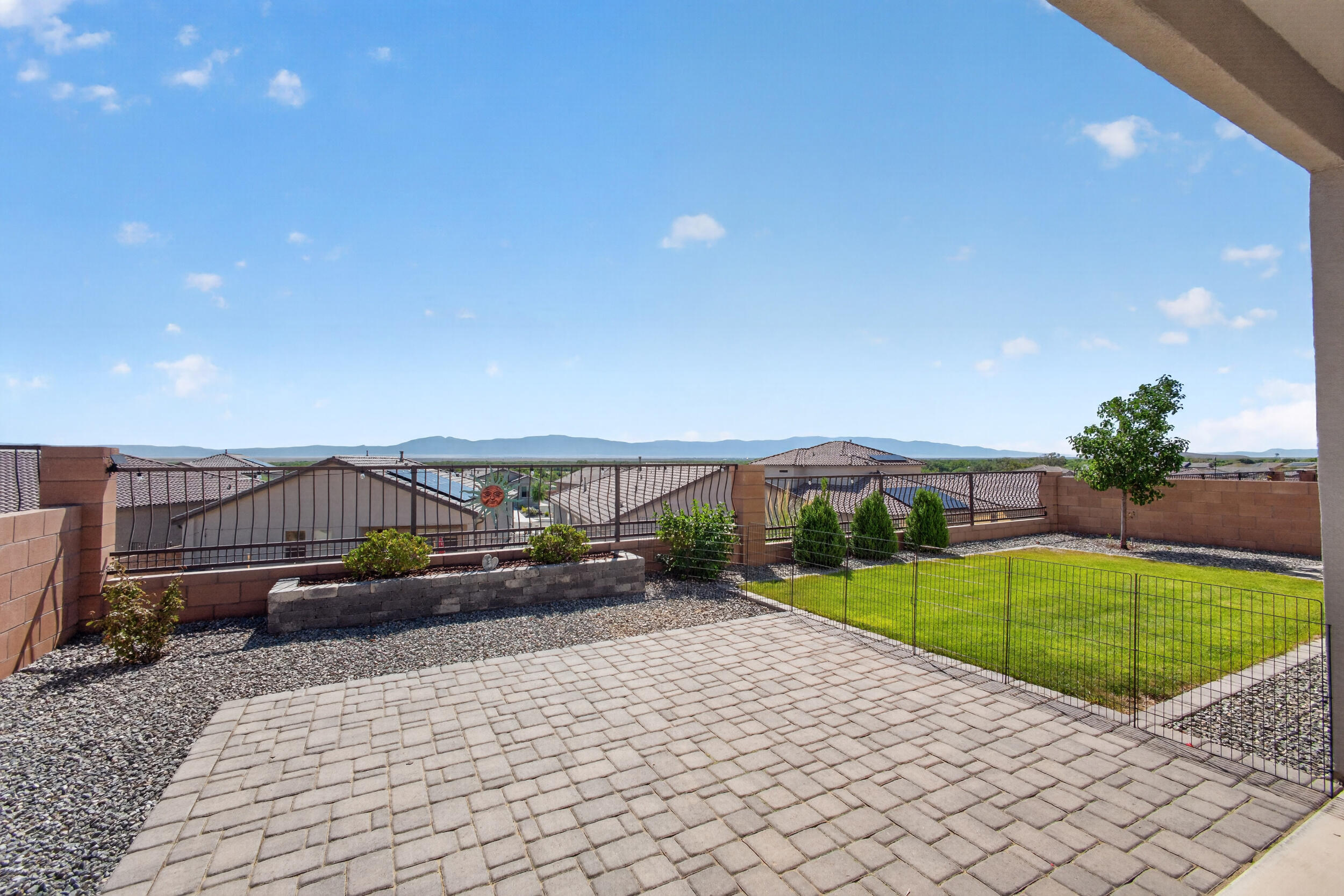 1691 Tesoro Loop NW