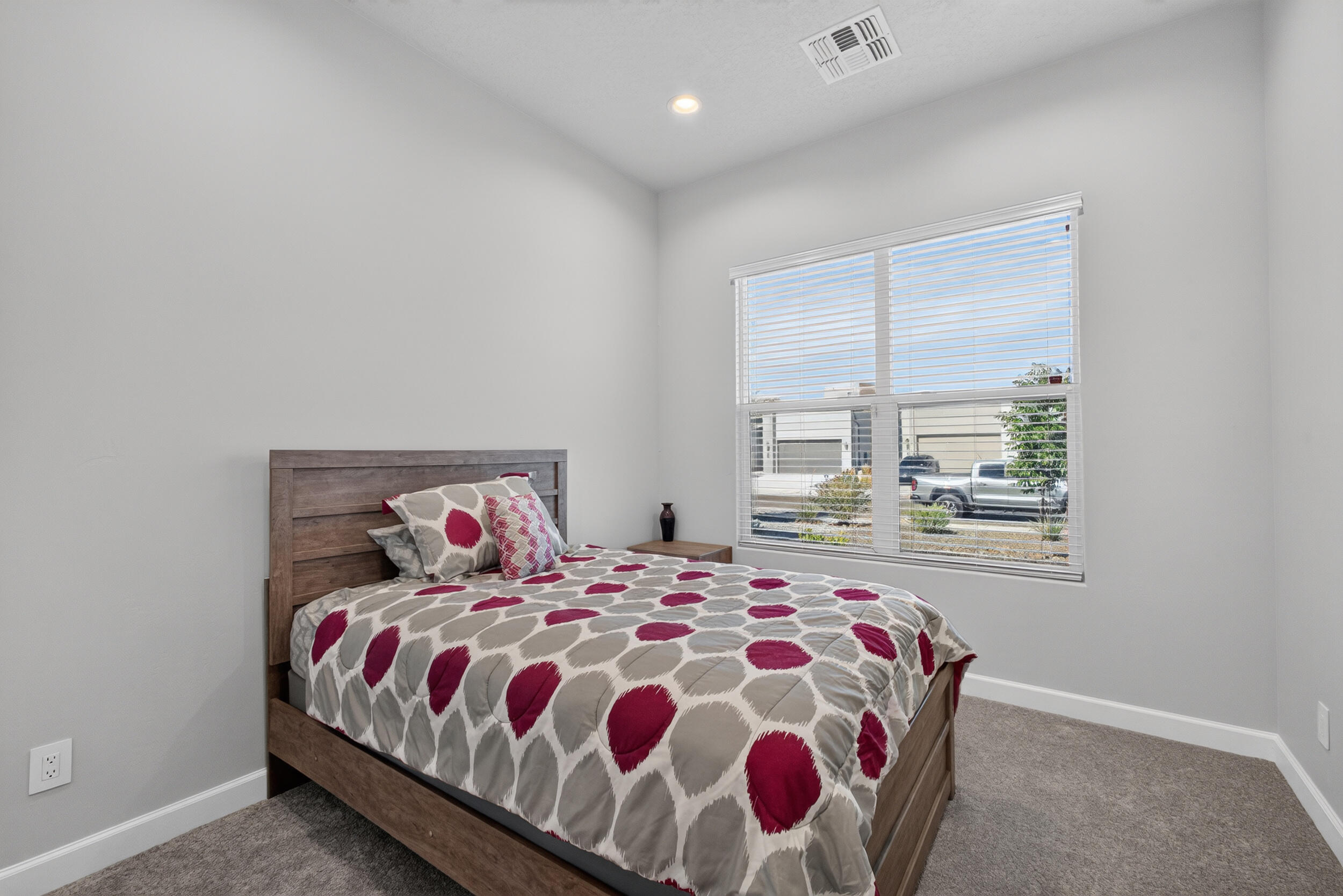 1691 Tesoro Loop NW
