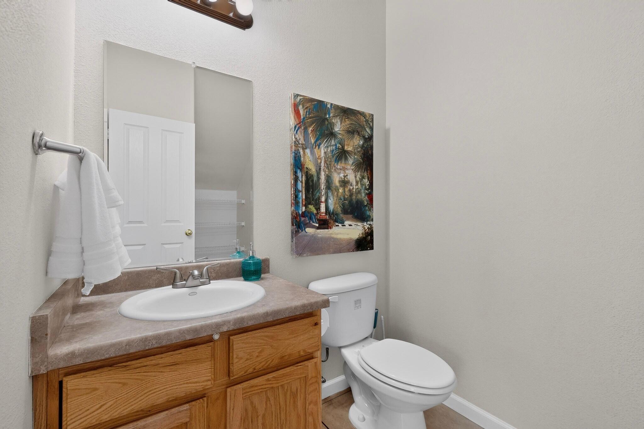401 Minturn Loop NE