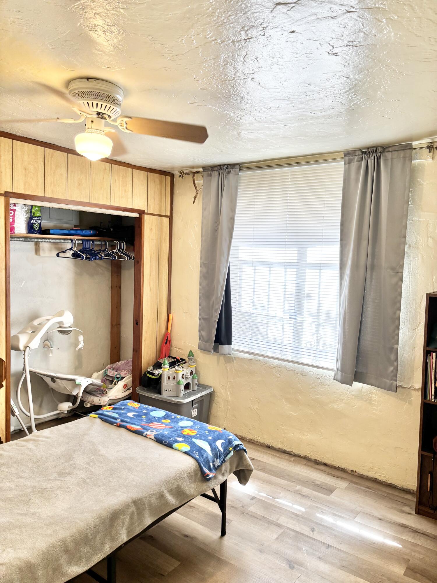 2820 W 8th Street NW