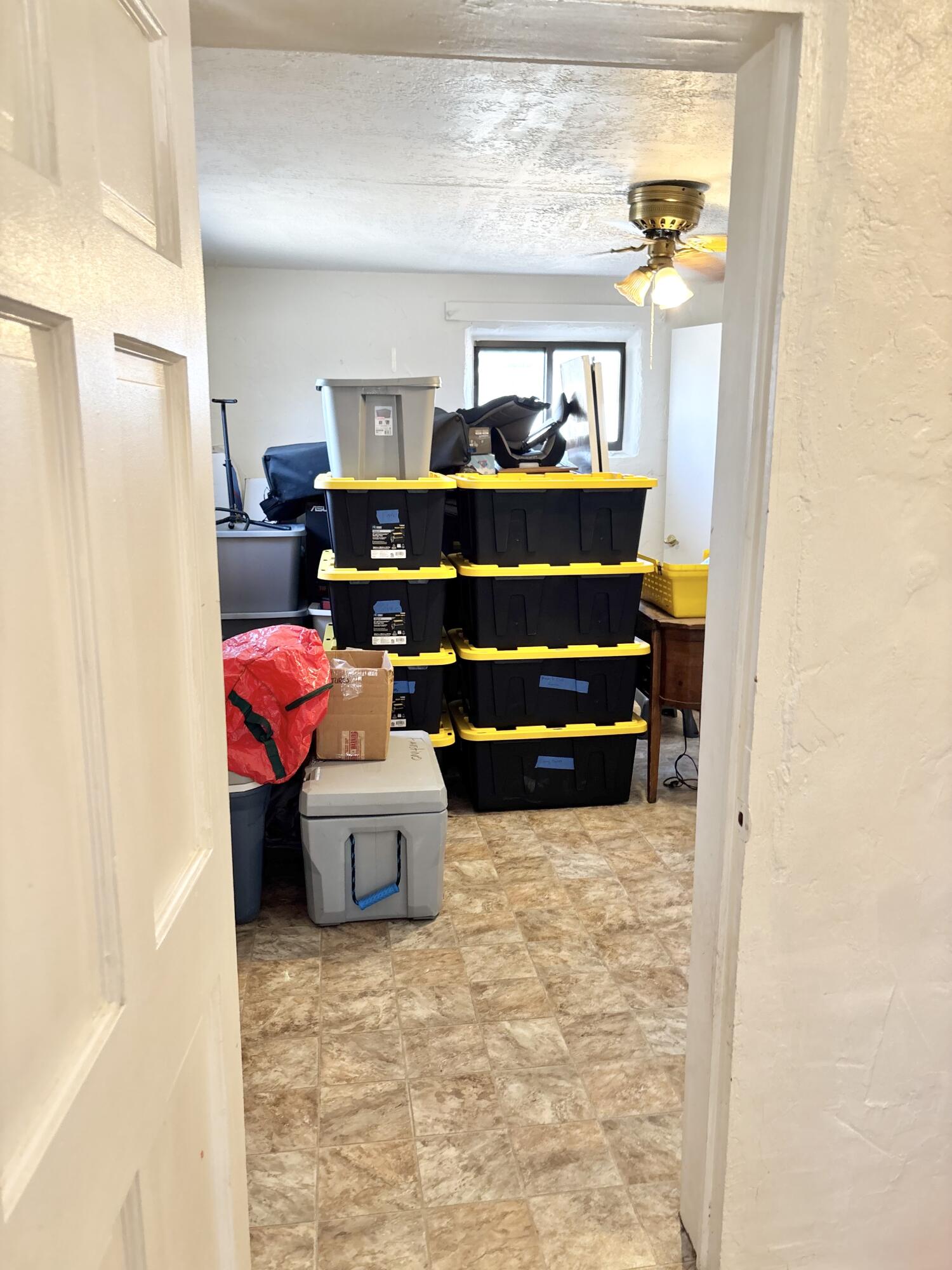 2820 W 8th Street NW